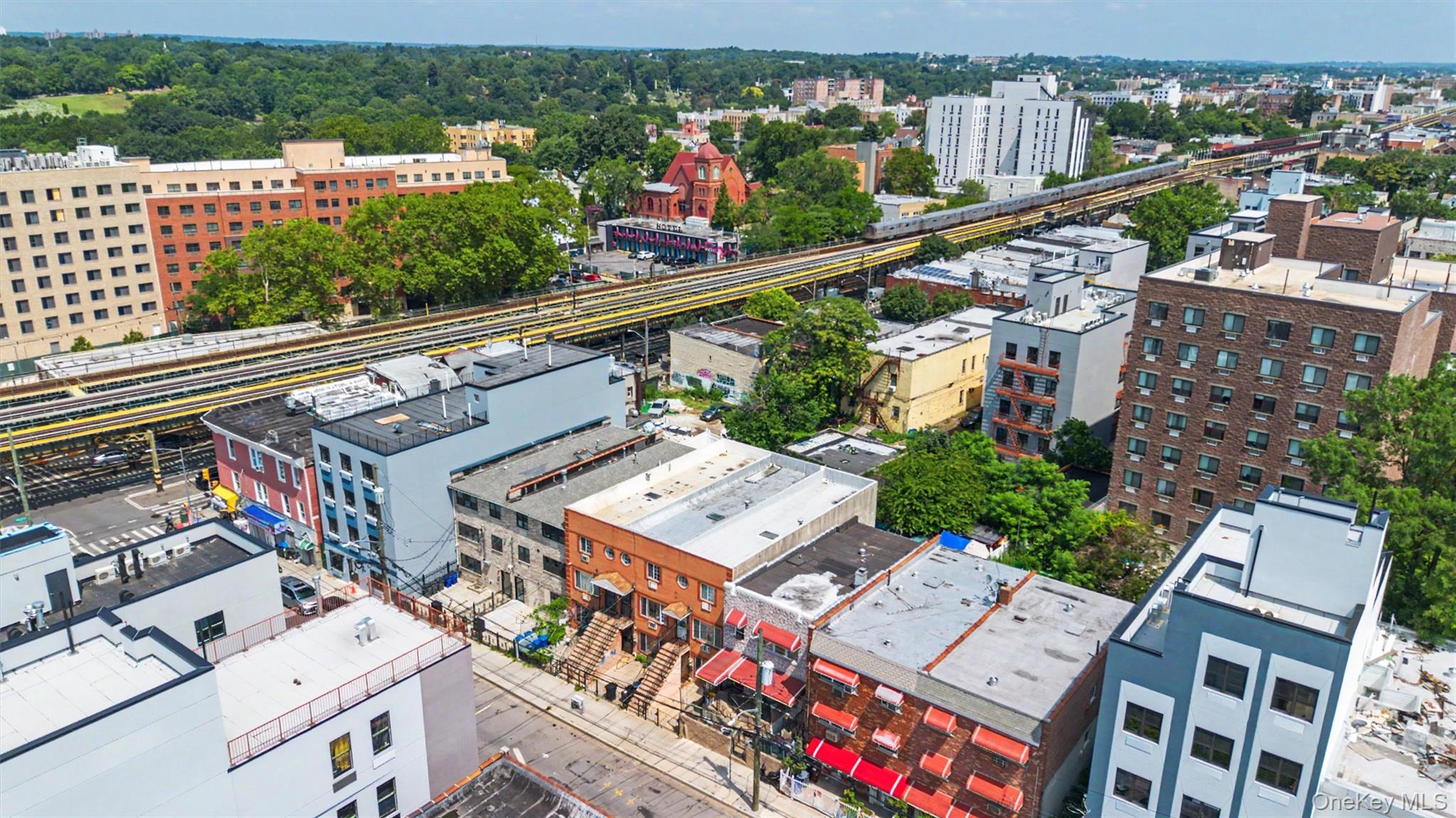 2nd image of 717 E 215th St, New York, NY 10467 | MLS# 1025183
