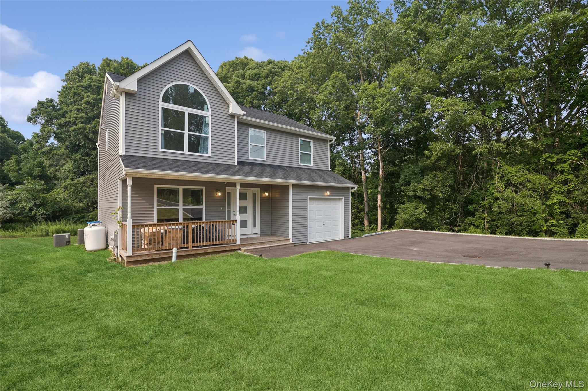 4th image of 65 Ozark St, Brookhaven, NY 11720 | MLS# 1025189