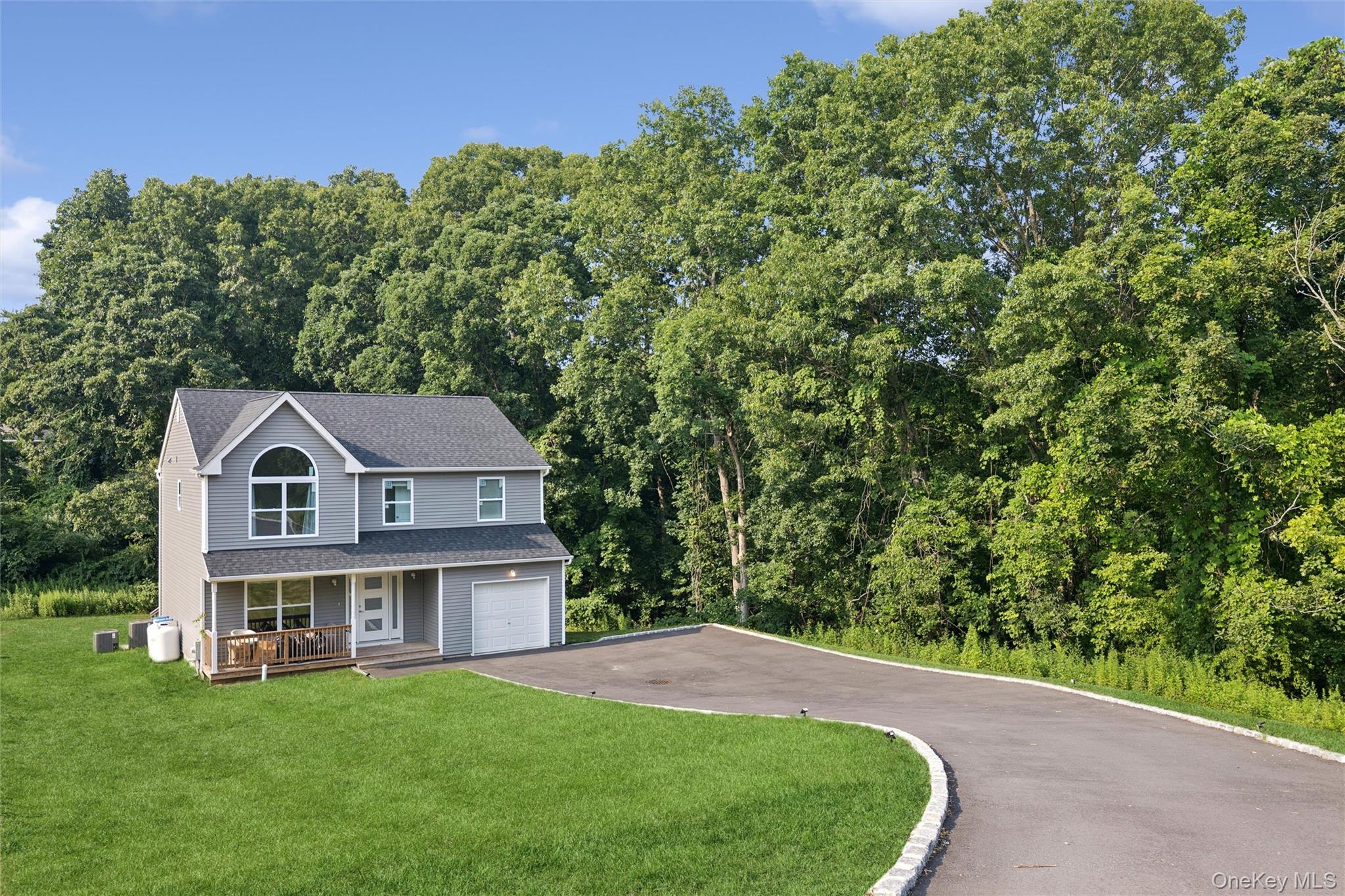 2nd image of 65 Ozark St, Brookhaven, NY 11720 | MLS# 1025189