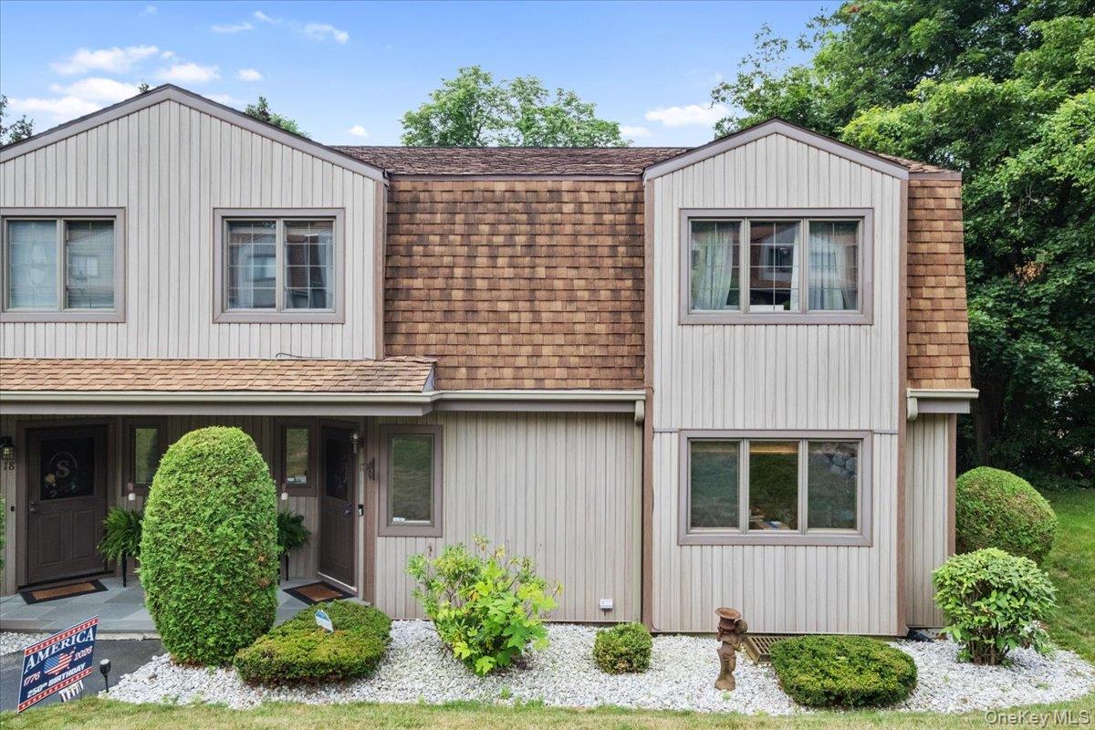3rd image of 17 High Meadow Trl, Peekskill, NY 10566 | MLS# 1025219