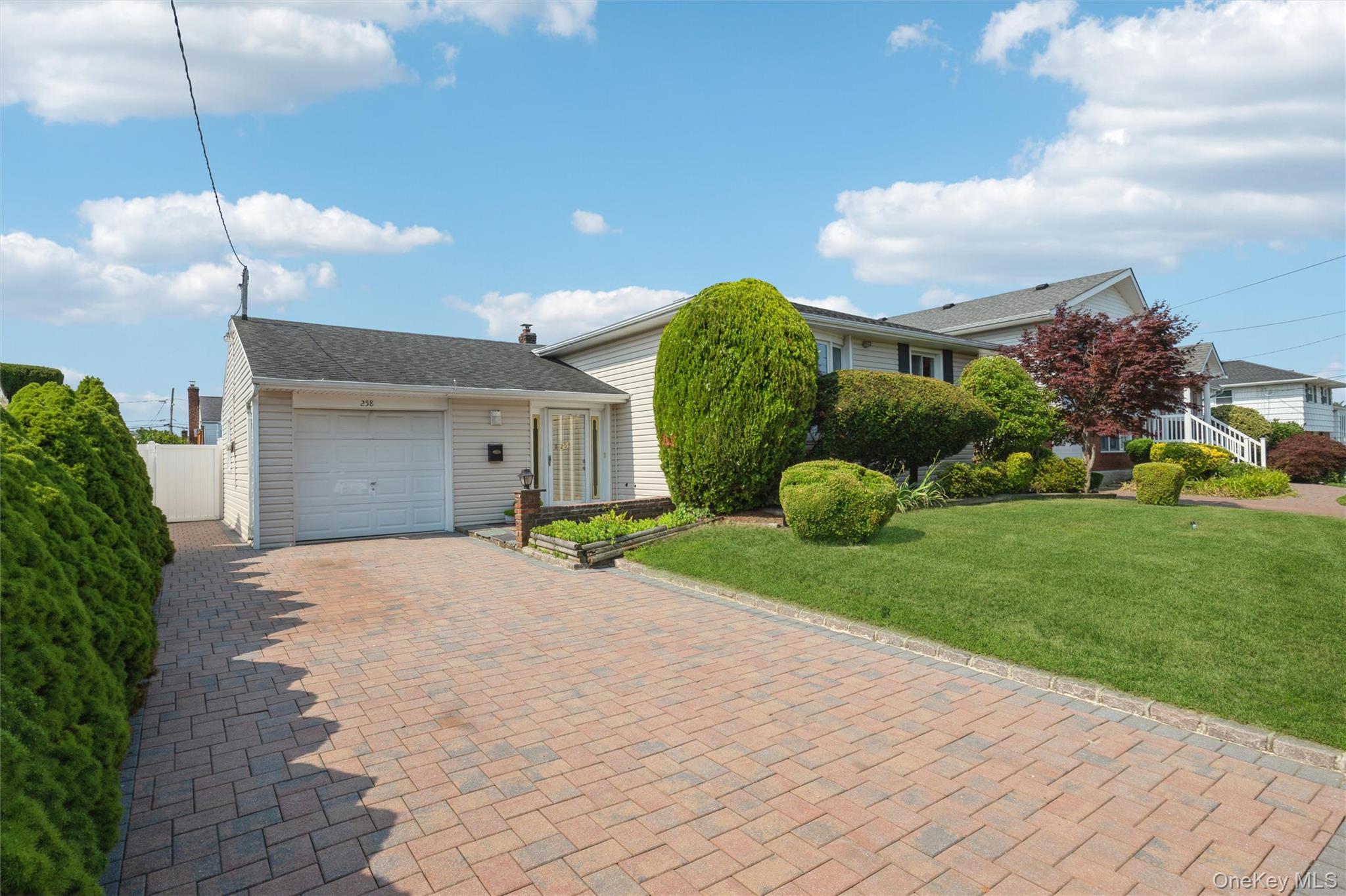 1st image of 258 Aster St, Oyster Bay, NY 11762 | MLS# 1025236