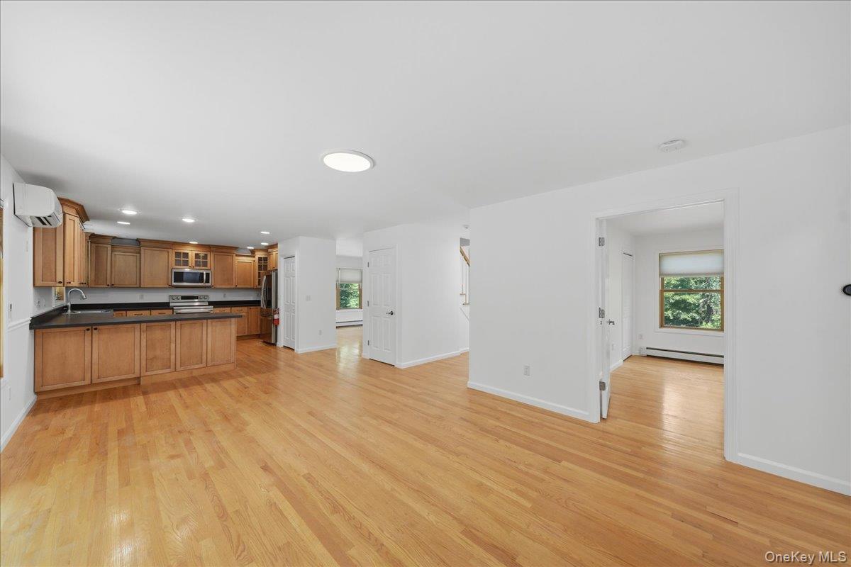 4th image of 69 Barger St, Putnam Valley, NY 10579 | MLS# 1025313