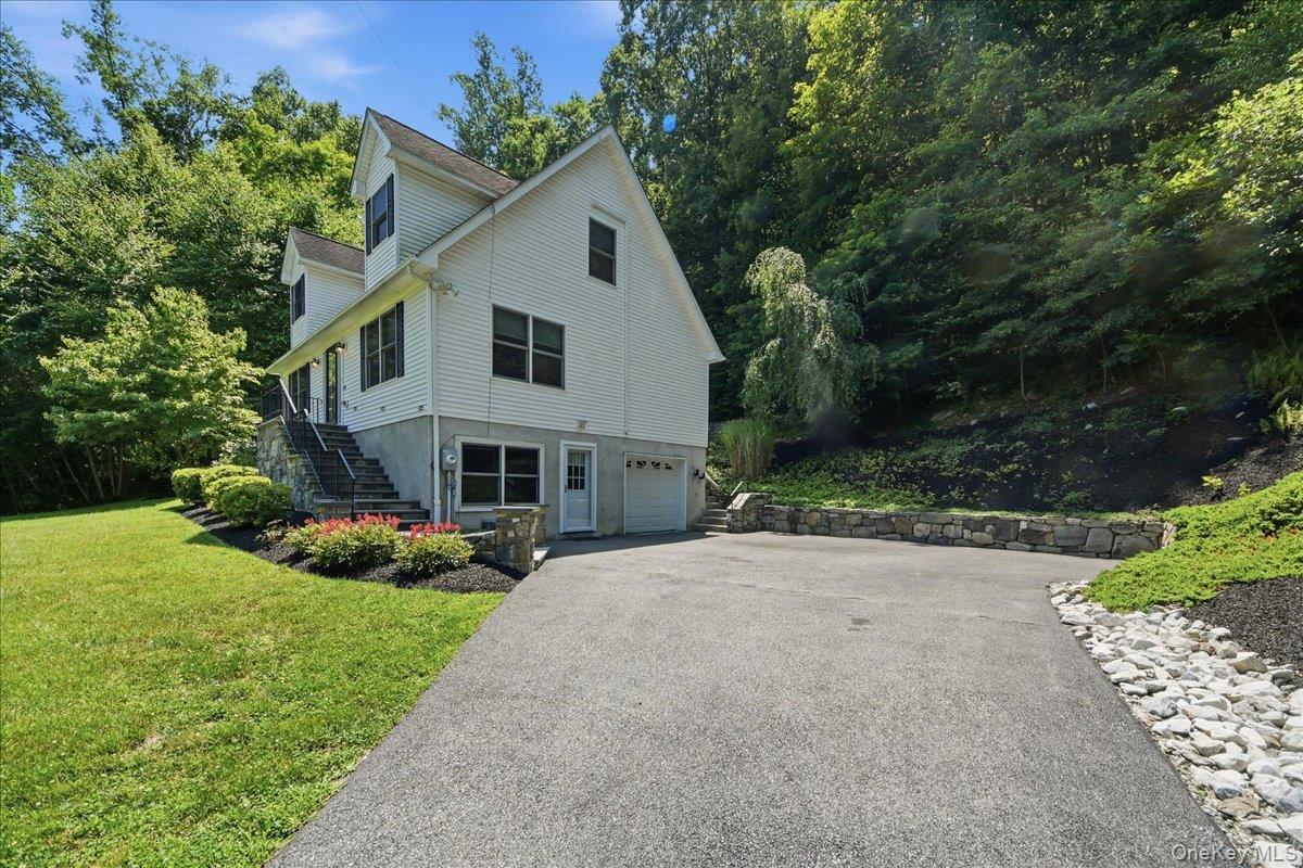 2nd image of 69 Barger St, Putnam Valley, NY 10579 | MLS# 1025313