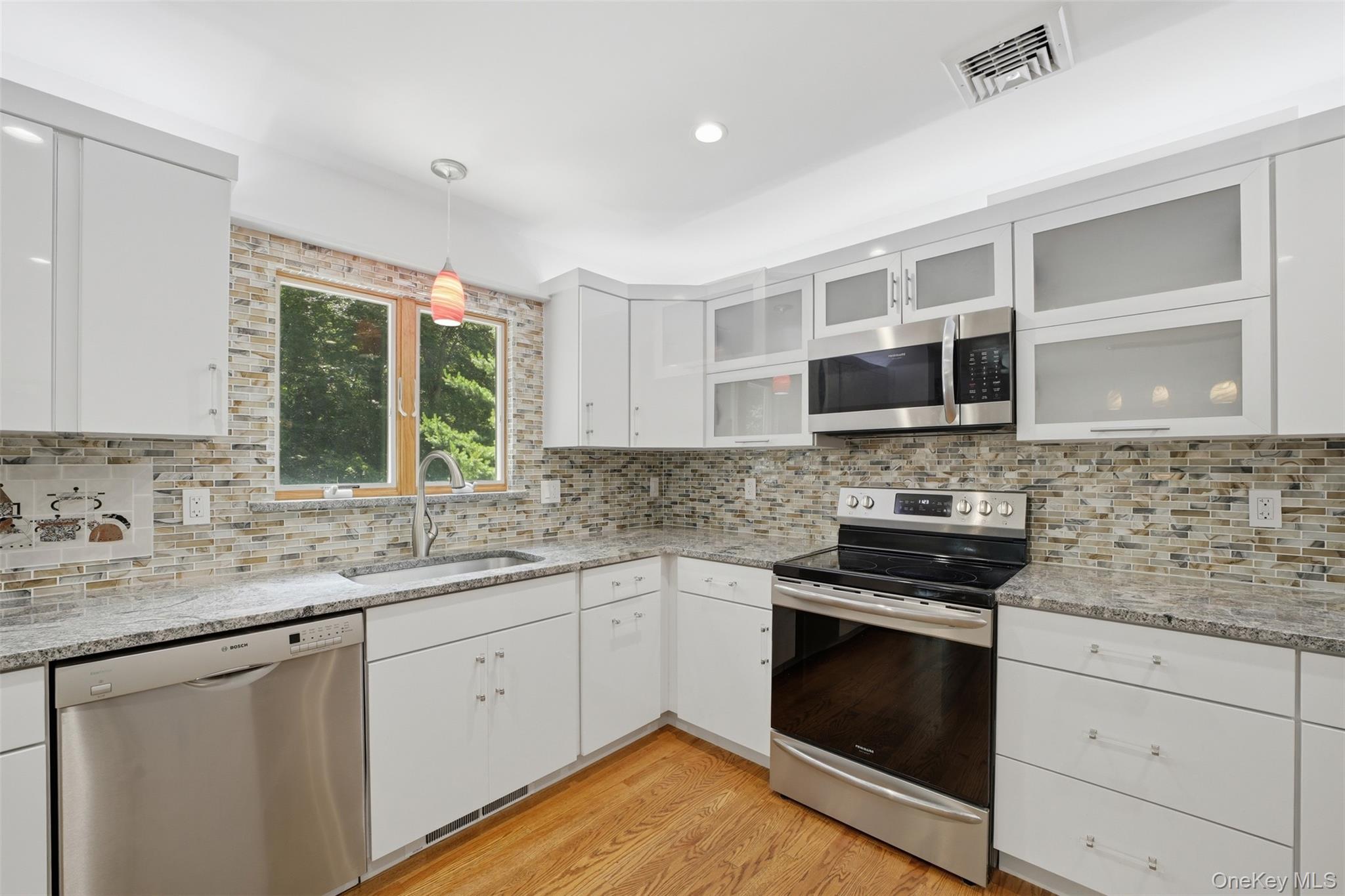 5th image of 27 Casse Ct, Carmel, NY 10541 | MLS# 1025322