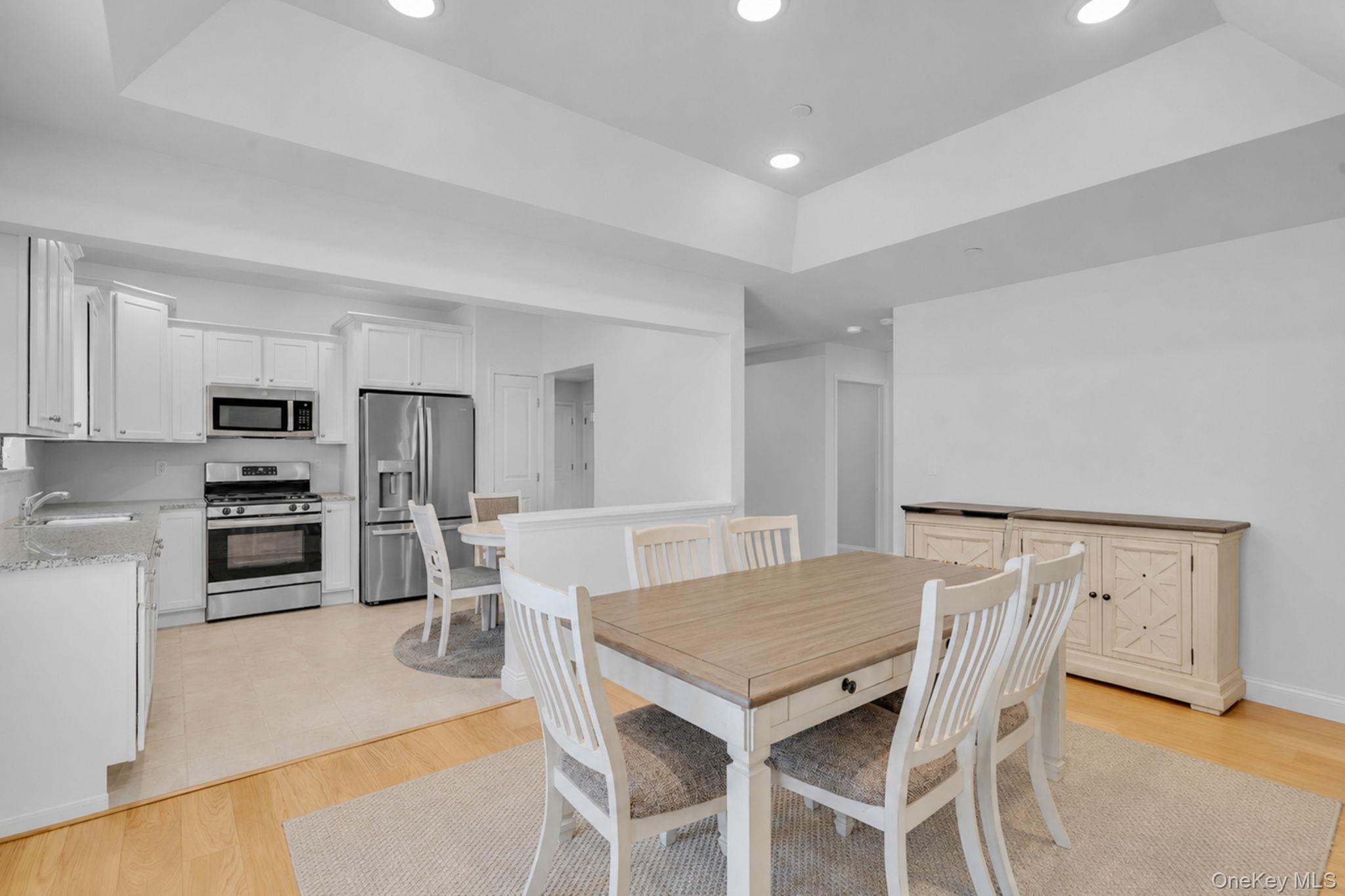 5th image of 77 Willow Cir, Brookhaven, NY 11727 | MLS# 1025323