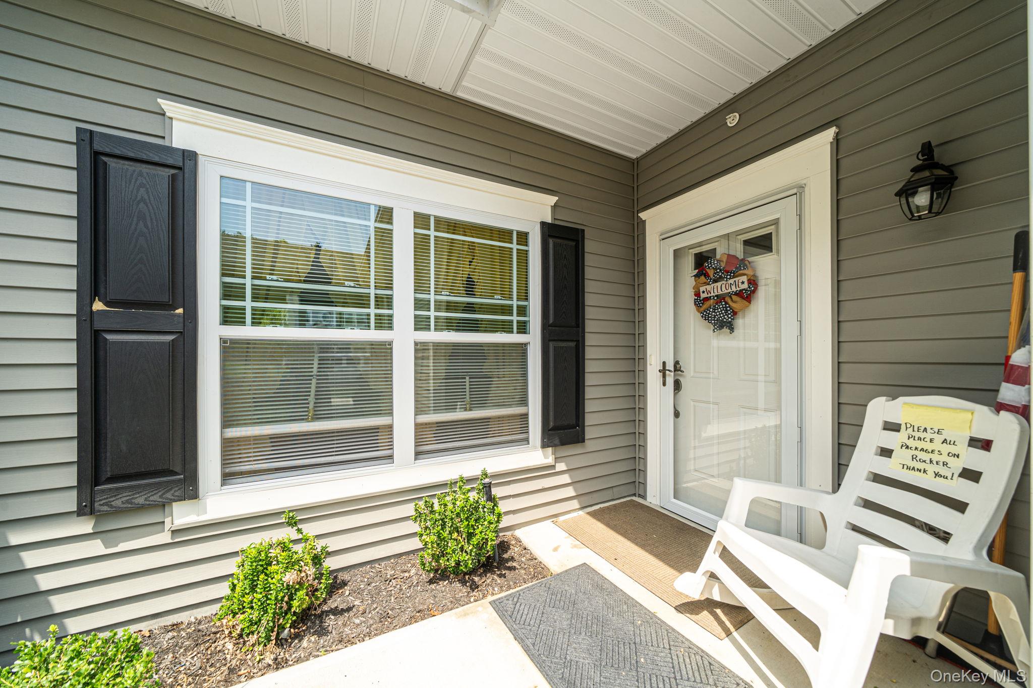2nd image of 77 Willow Cir, Brookhaven, NY 11727 | MLS# 1025323