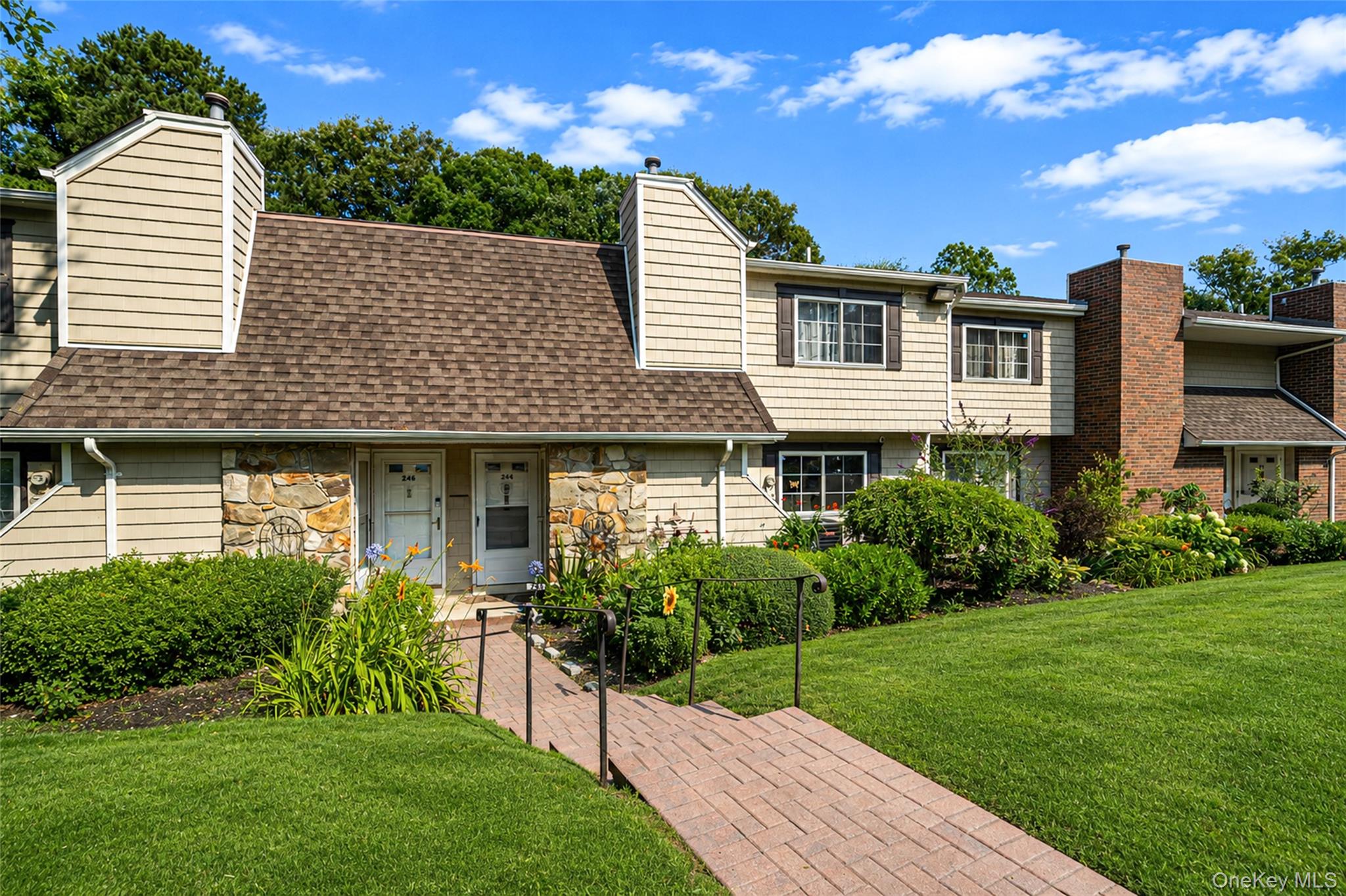 Homes for sale in Brookhaven, NY | 244 Lake Pointe Circle #244, Brookhaven, NY 11953 | MLS# 1025350