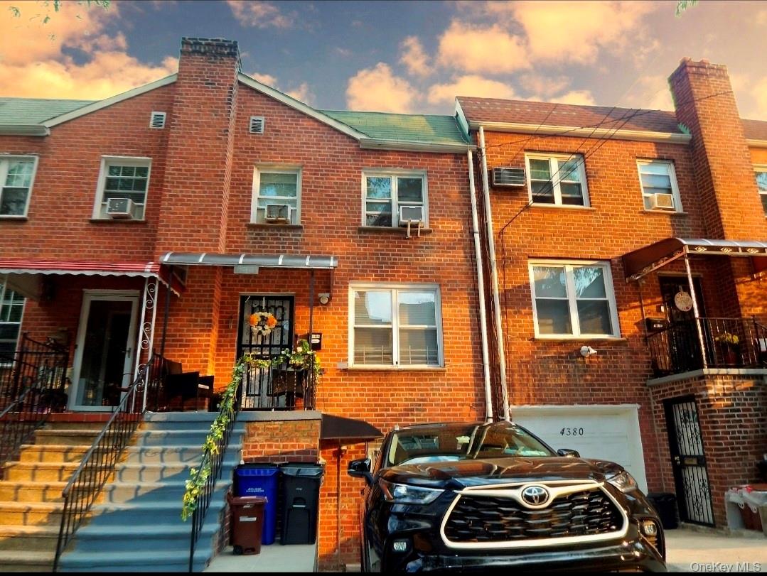 2nd image of 4382 Byron Ave, Bronx, NY 10466 | MLS# 1025392