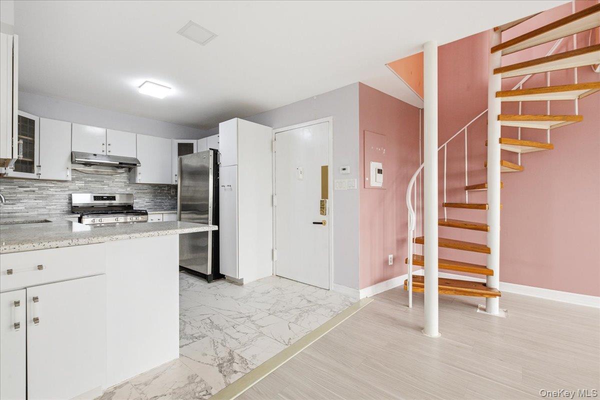 4th image of 76-01 113Th St #PH-A, Forest Hills, NY 11375 | MLS# 1025450