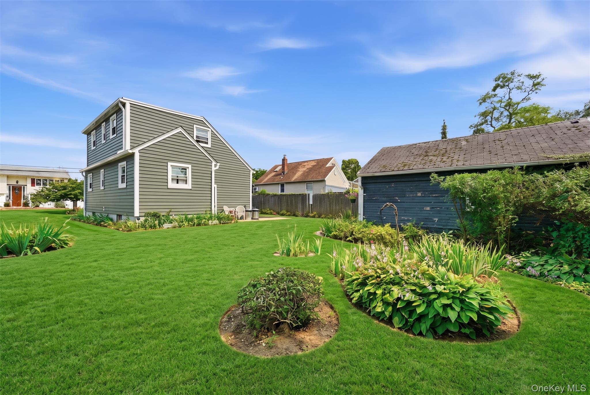 29th image of 235 N 7th St, Babylon, NY 11757 | MLS# 1025522