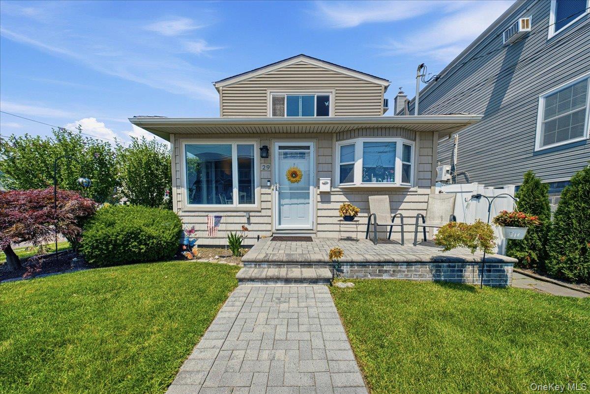 2nd image of 29 Milton Rd, Babylon, NY 11702 | MLS# 1025627