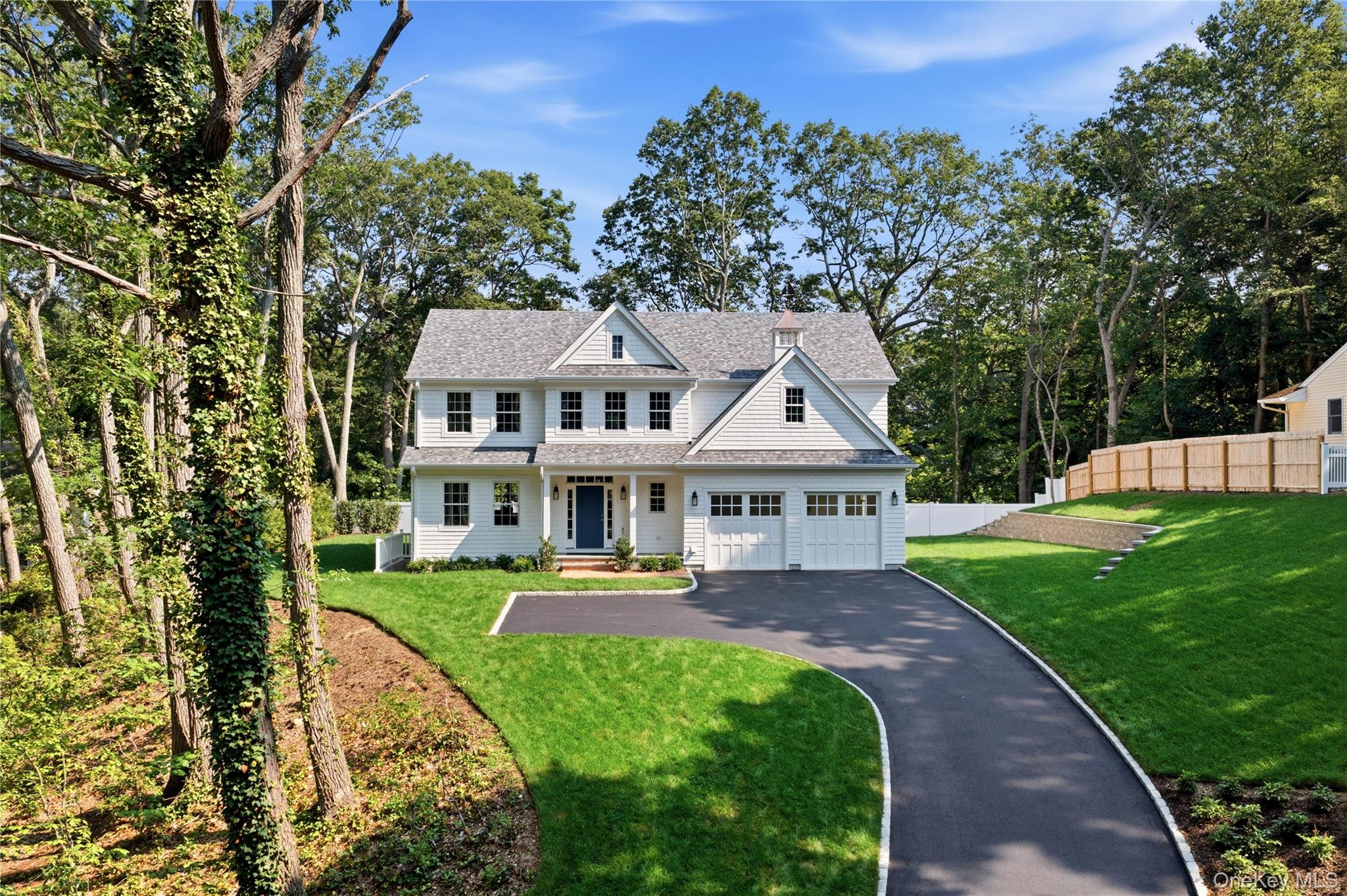 2nd image of 5 Glen Wy, Huntington, NY 11724 | MLS# 1025670