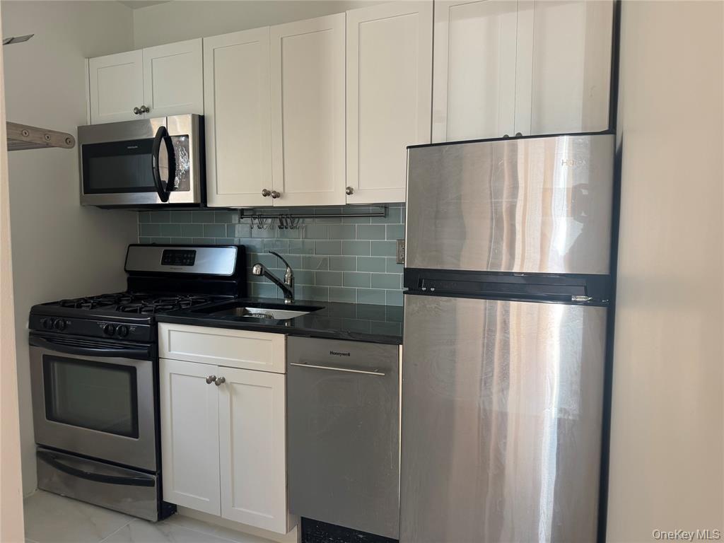 4th image of 251 W Broadway #210, Long Beach, NY 11561 | MLS# 1025673