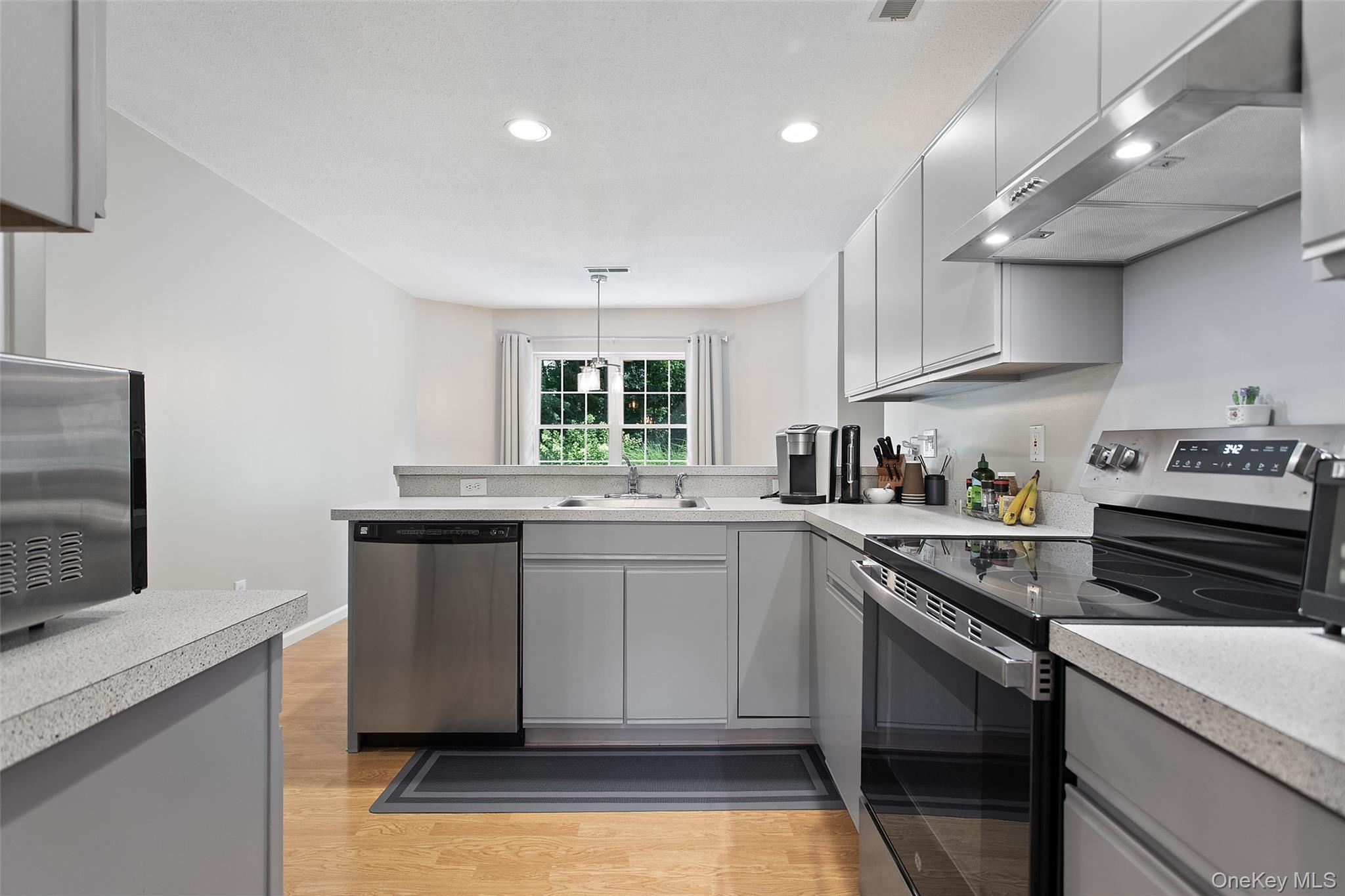 5th image of 14 Lyford Ln, Poughkeepsie (town), NY 12601 | MLS# 1025727