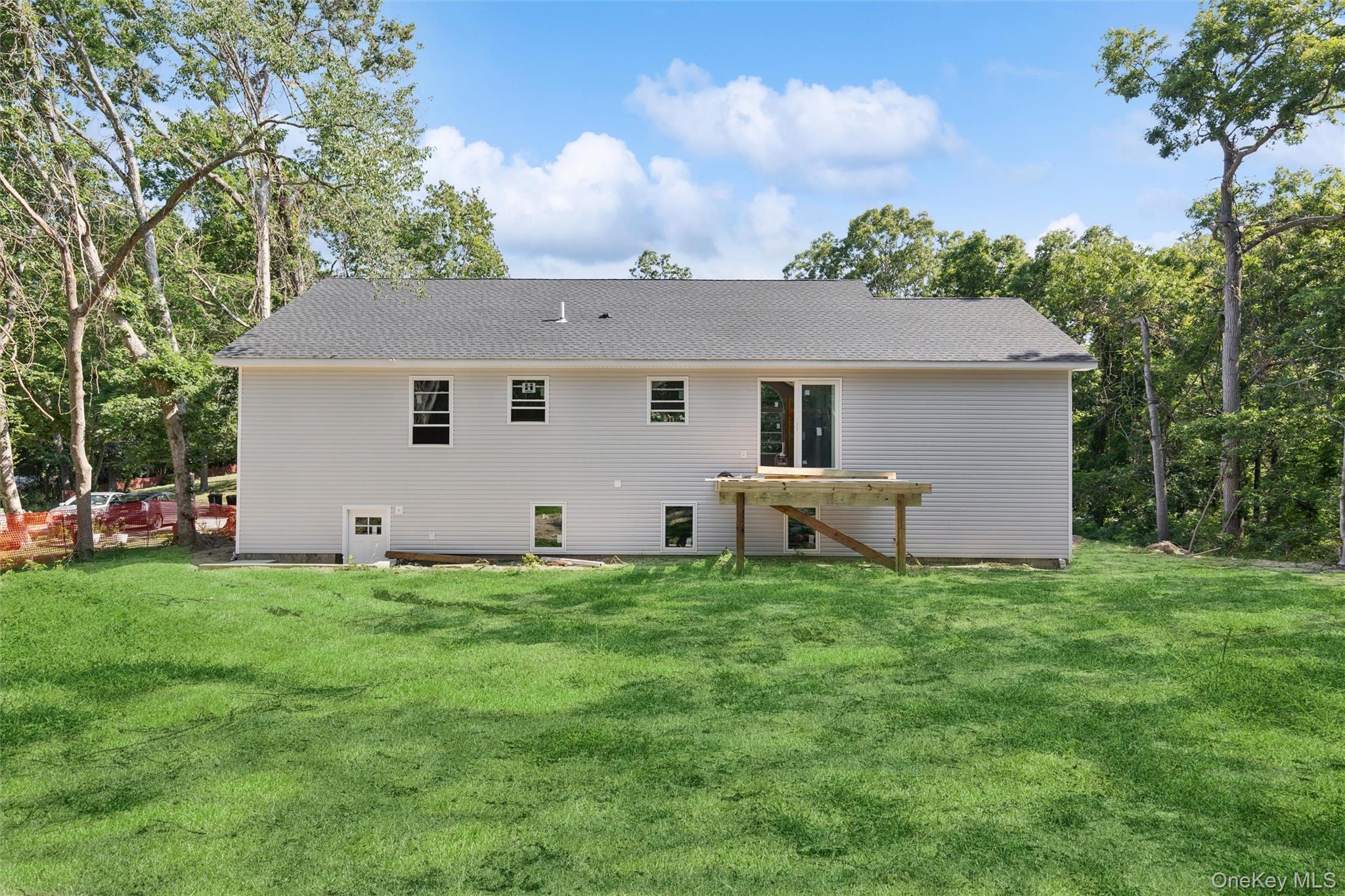 4th image of 129 Cedar Ln, Medford, NY 11763 | MLS# 1025797