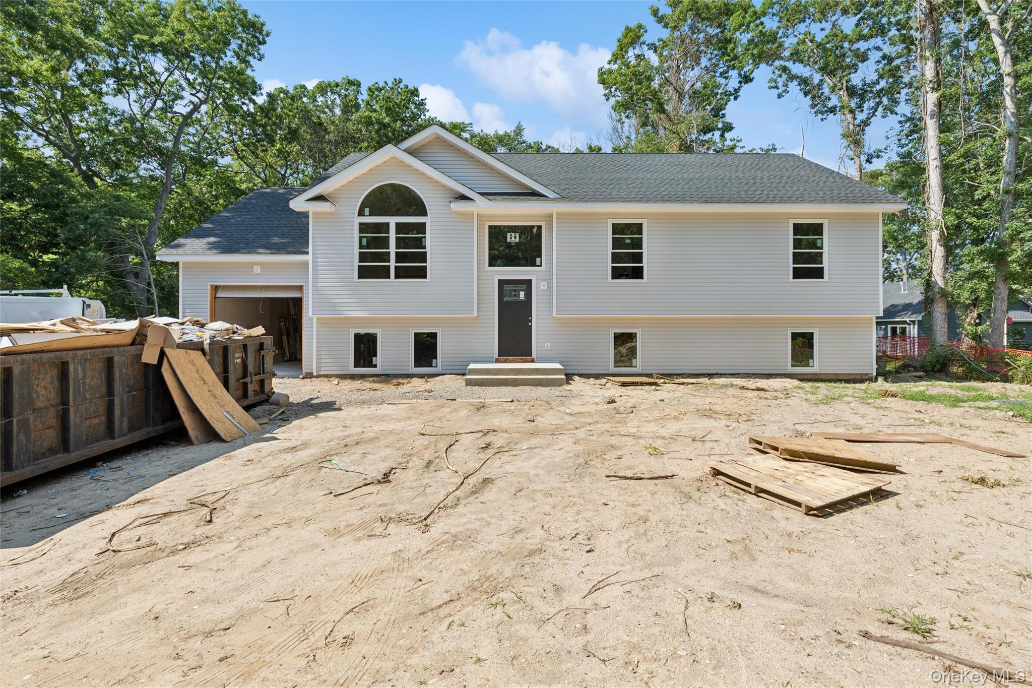 1st image of 129 Cedar Ln, Medford, NY 11763 | MLS# 1025797