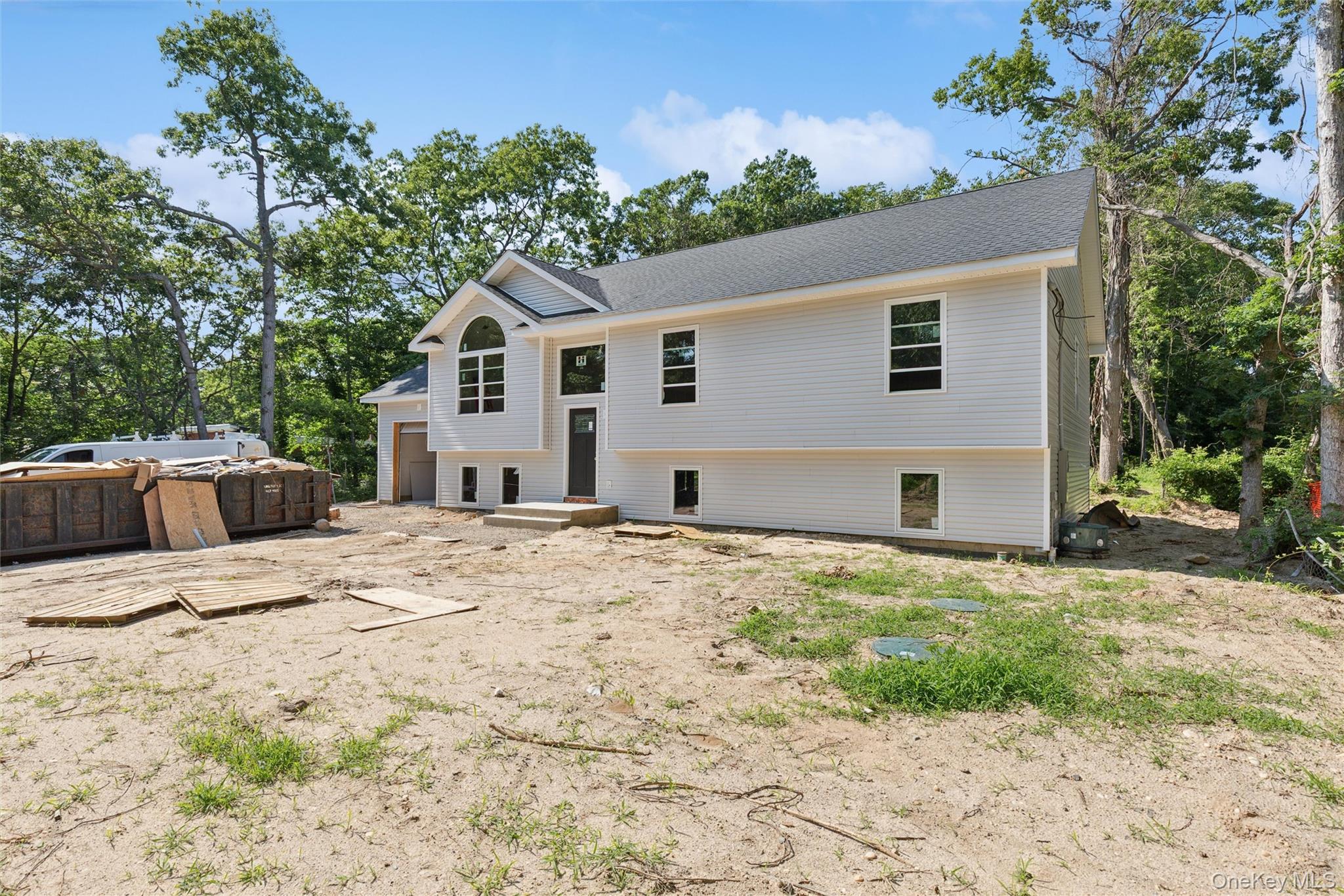 2nd image of 129 Cedar Ln, Medford, NY 11763 | MLS# 1025797