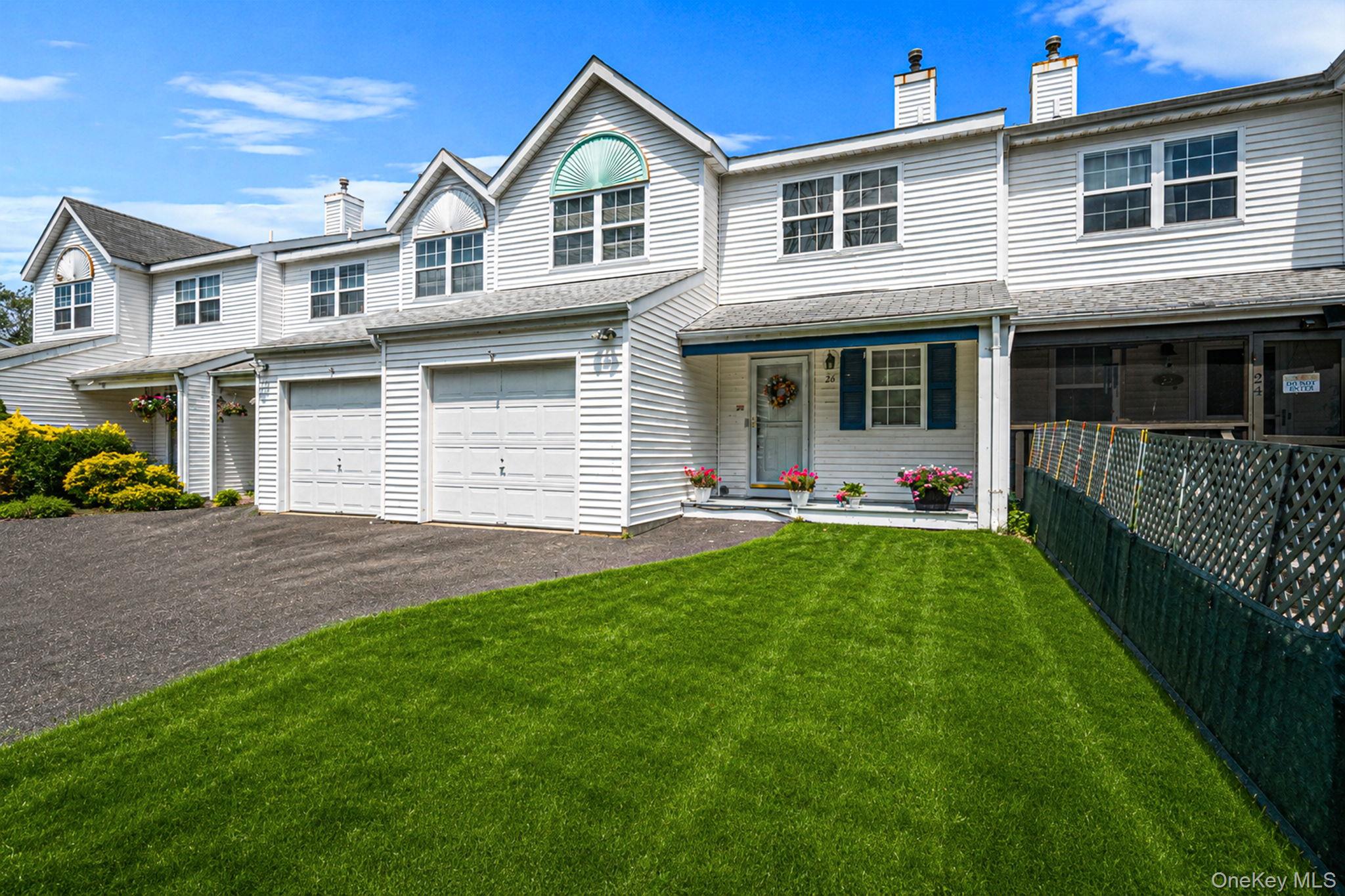 28th image of 26 Beech St, Central Islip, NY 11722 | MLS# 1025807