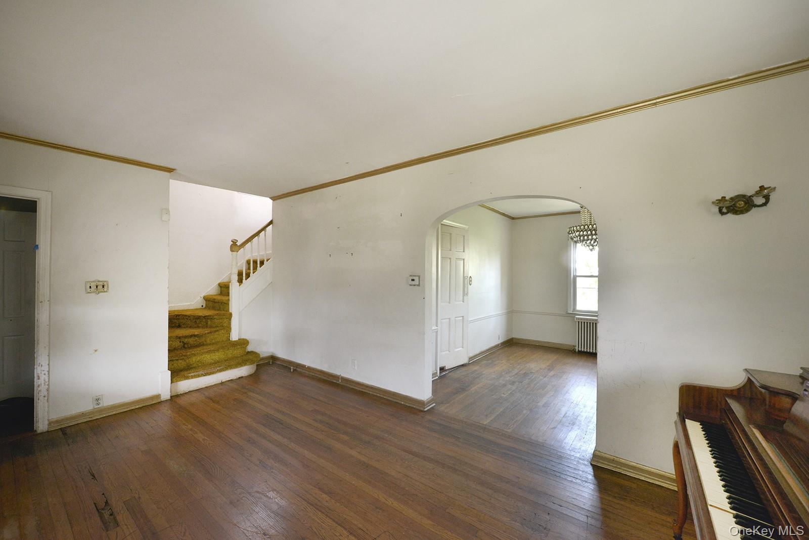 3rd image of 12007 225Th St, New York, NY 11411 | MLS# 1025858