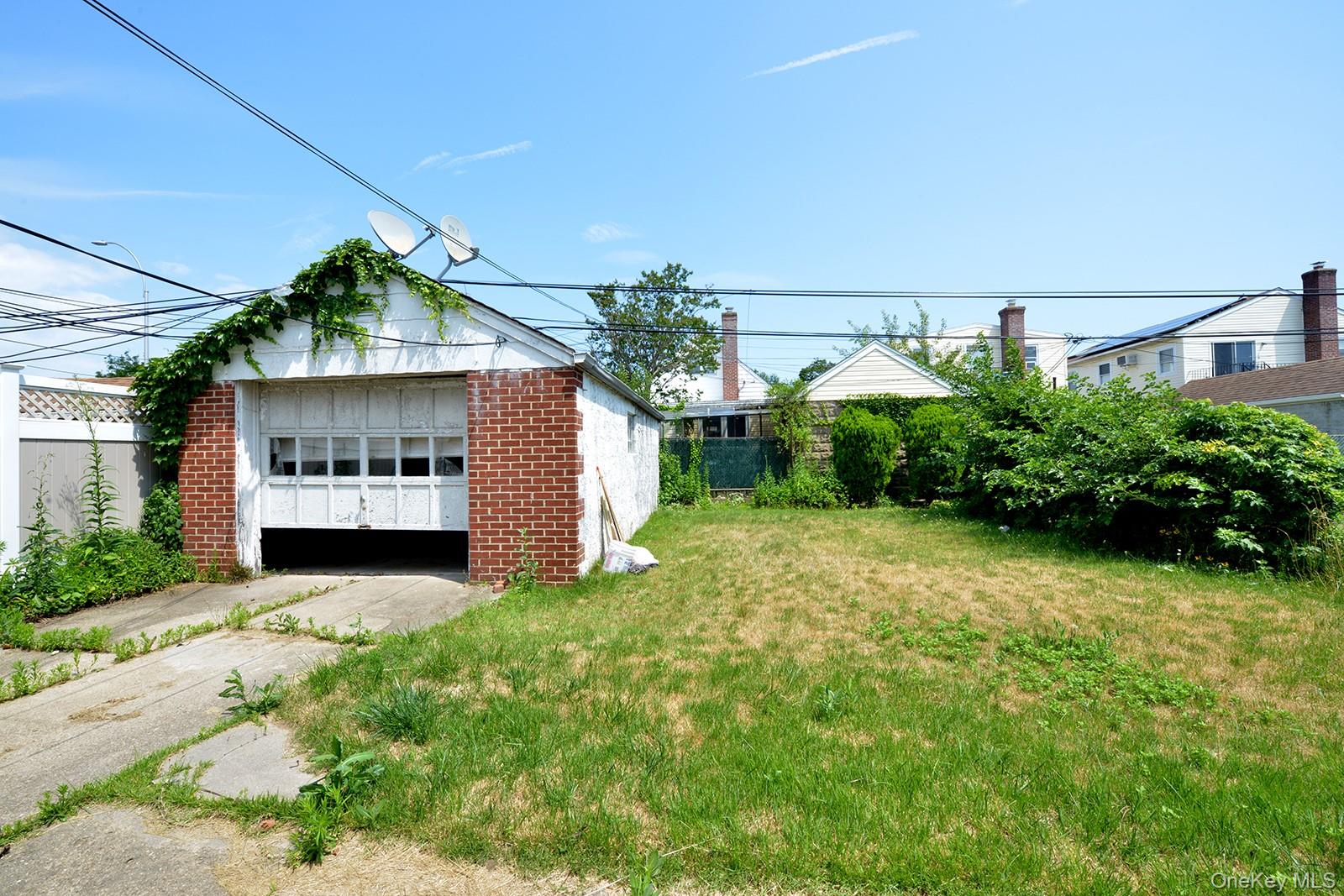 12th image of 12007 225th St, New York, NY 11411 | MLS# 1025858