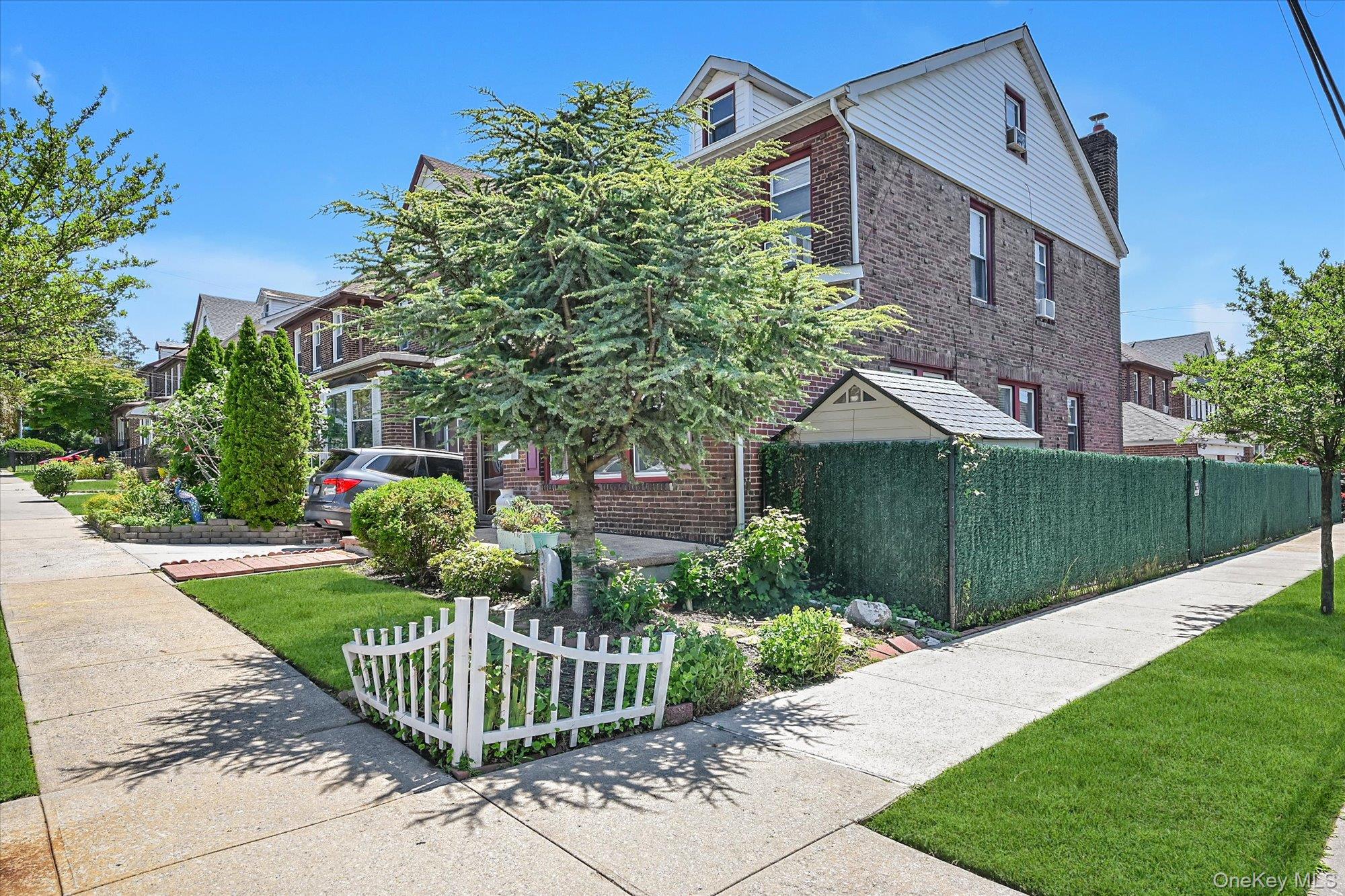 19th image of 202 02 36th Ave, New York, NY 11361 | MLS# 1025886