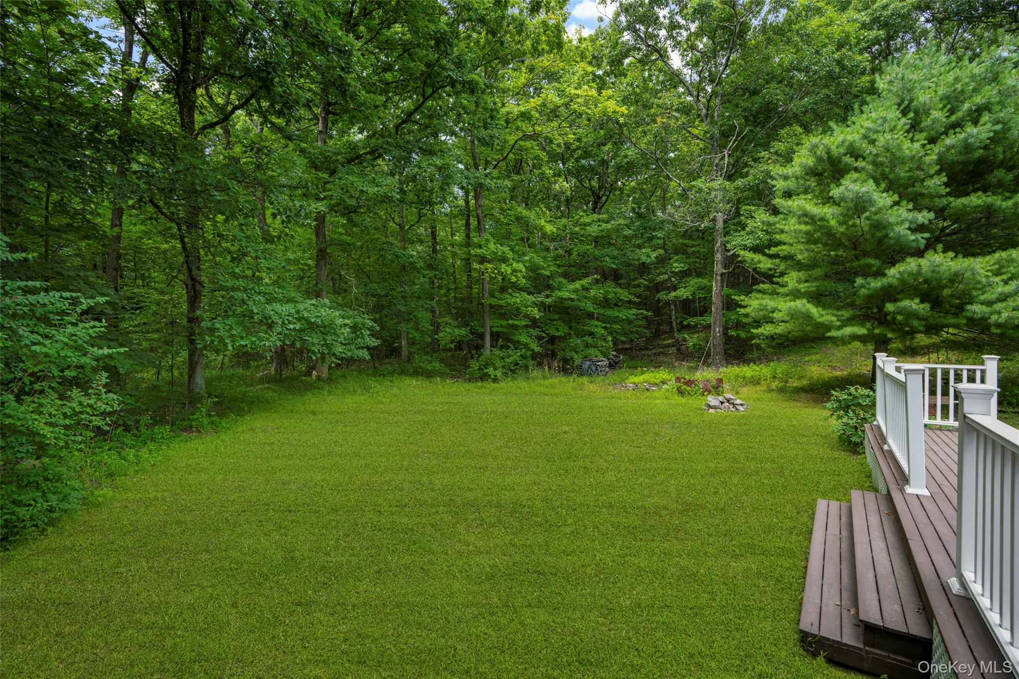 Homes for sale in Athens, NY | 103 High Hill Rd, Athens, NY 12015 | MLS# 1025923