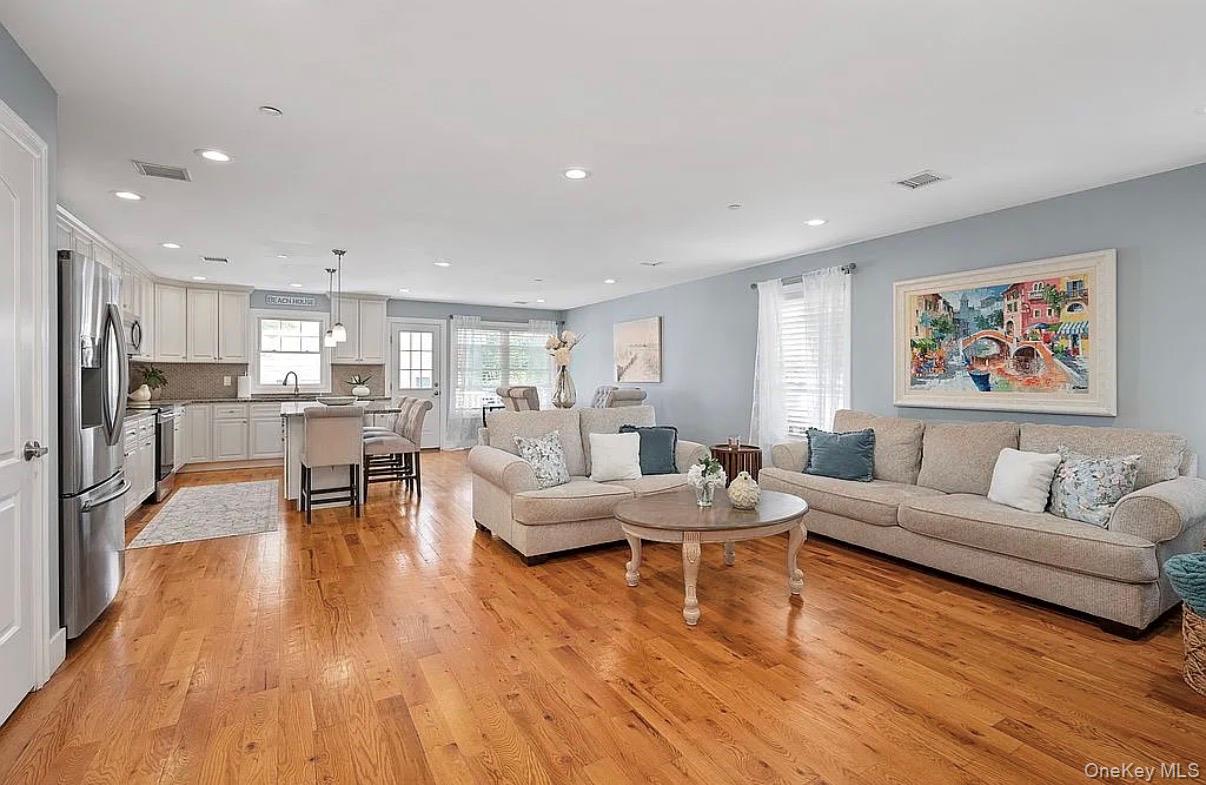5th image of 28 Sagamore Rd, Hempstead, NY 11558 | MLS# 1025955