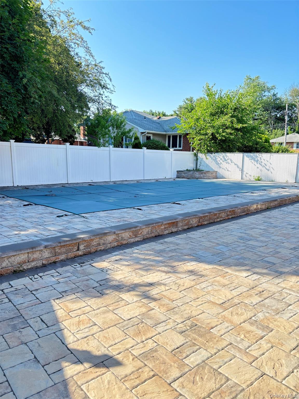 17th image of 238 Jerome St, Syosset, NY 11791 | MLS# 1025998