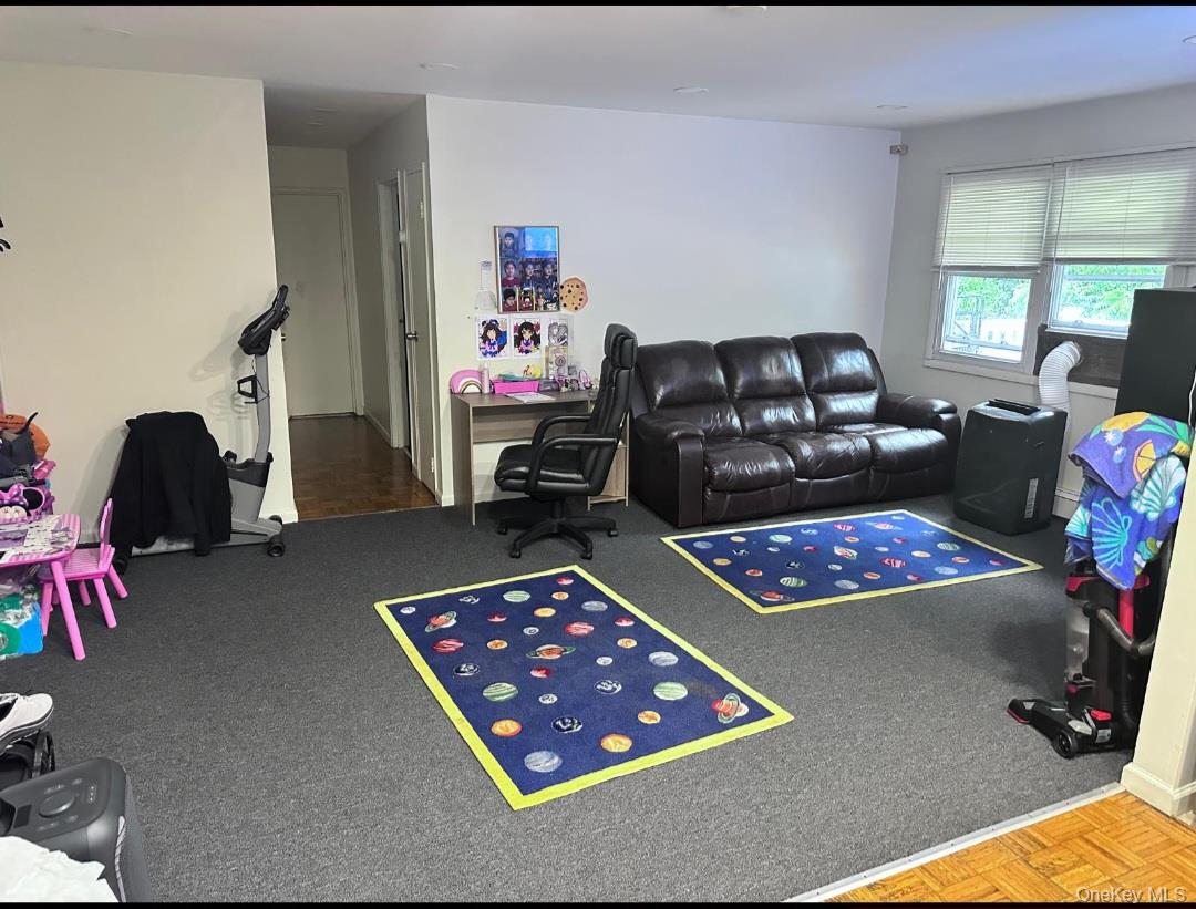 3rd image of 1 E Hemlock Dr #162, Bay Shore, NY 11706 | MLS# 1026014