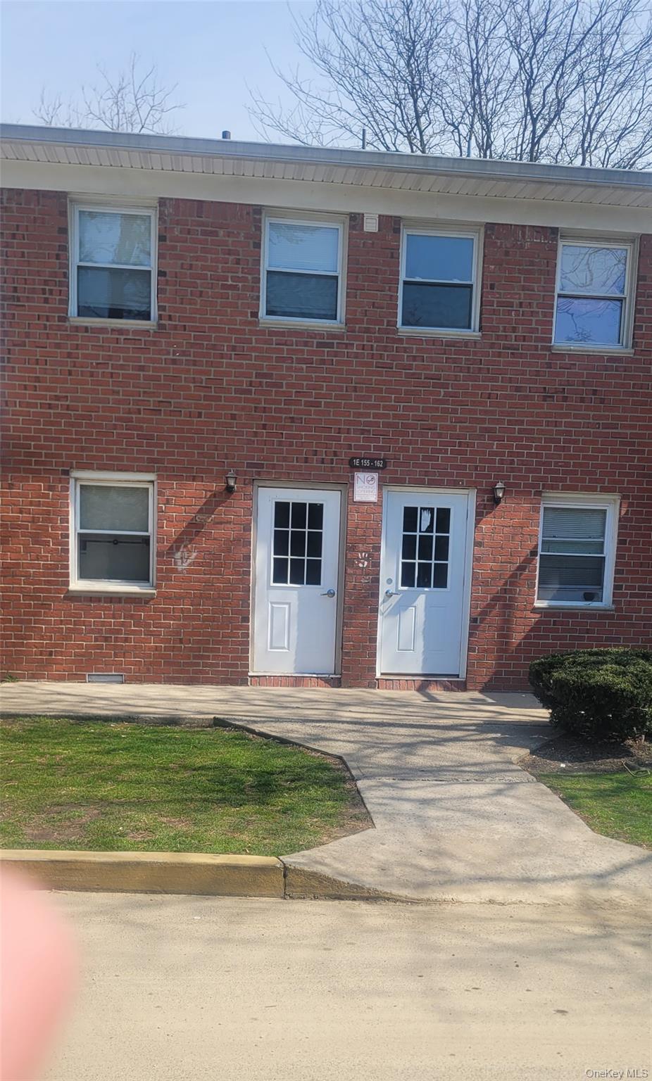 2nd image of 1 E Hemlock Dr #162, Bay Shore, NY 11706 | MLS# 1026014