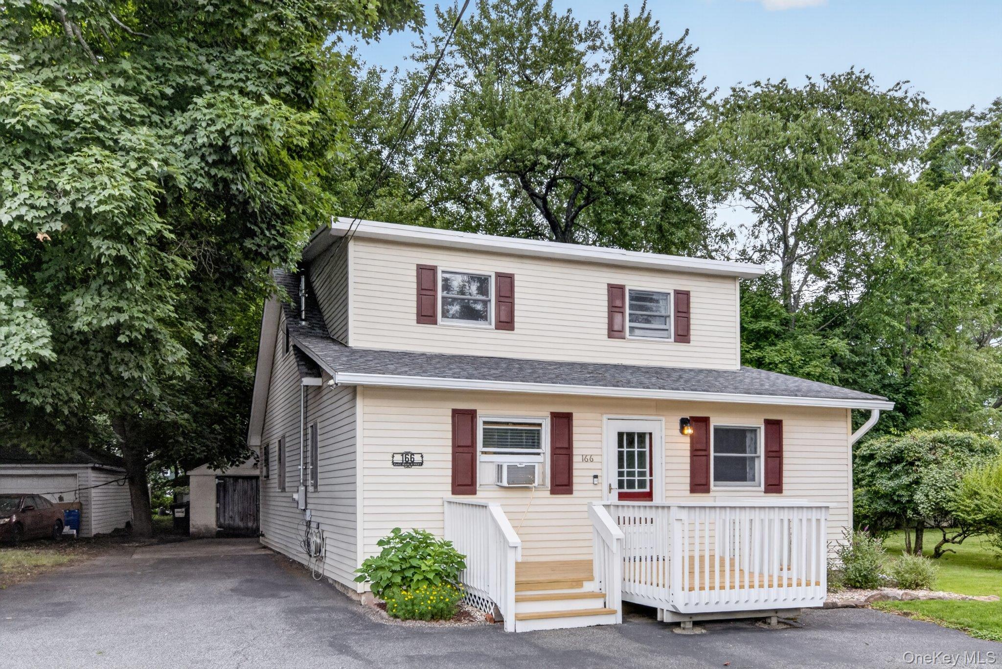 Homes for sale in Blooming Grove, NY | 166 E Main St, Blooming Grove, NY 10992 | MLS# 1026046