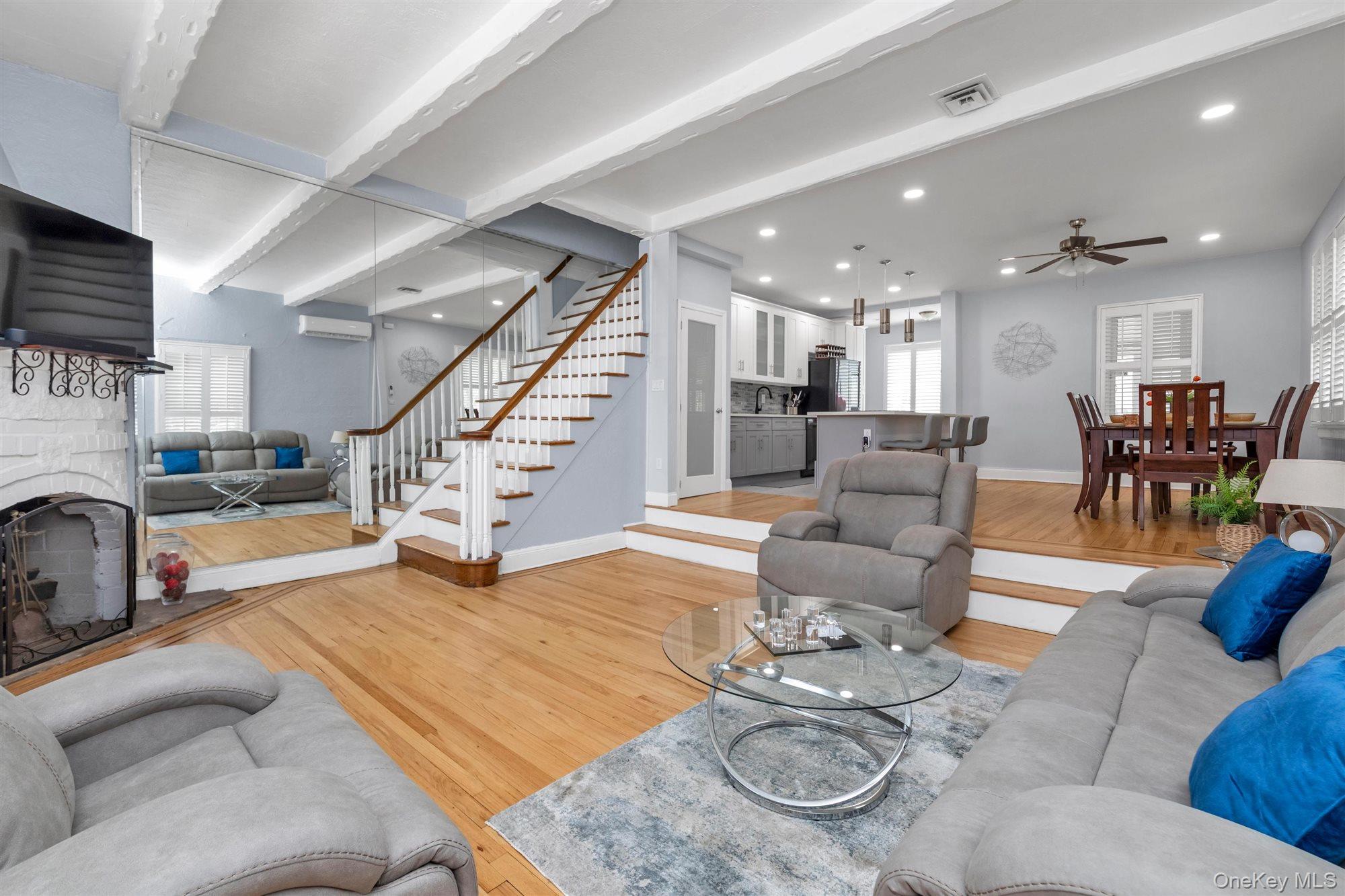 3rd image of 130-71 226 St, Laurelton, NY 11413 | MLS# 1026086
