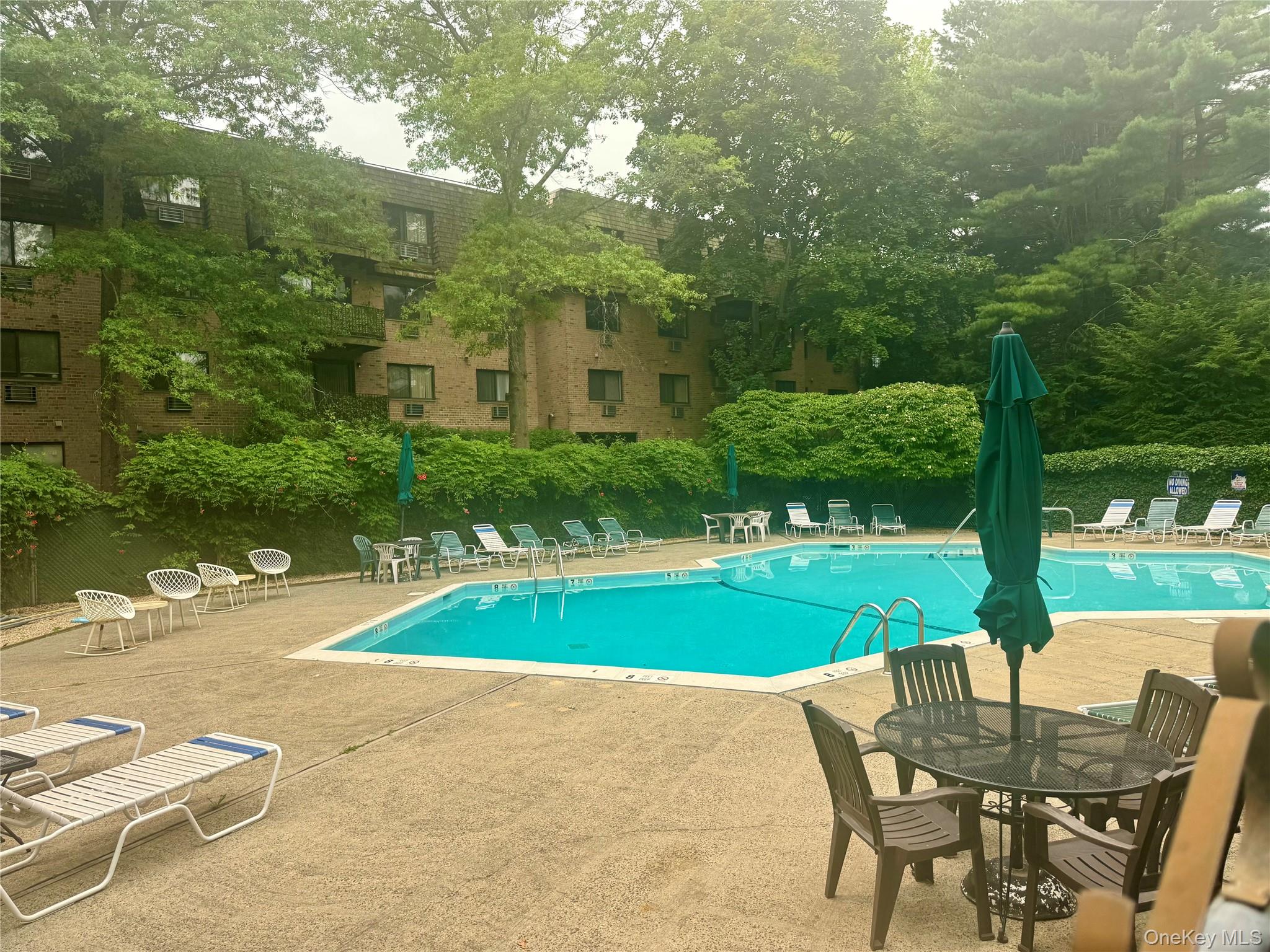 2nd image of 508 Central Park Ave, Scarsdale, NY 10583