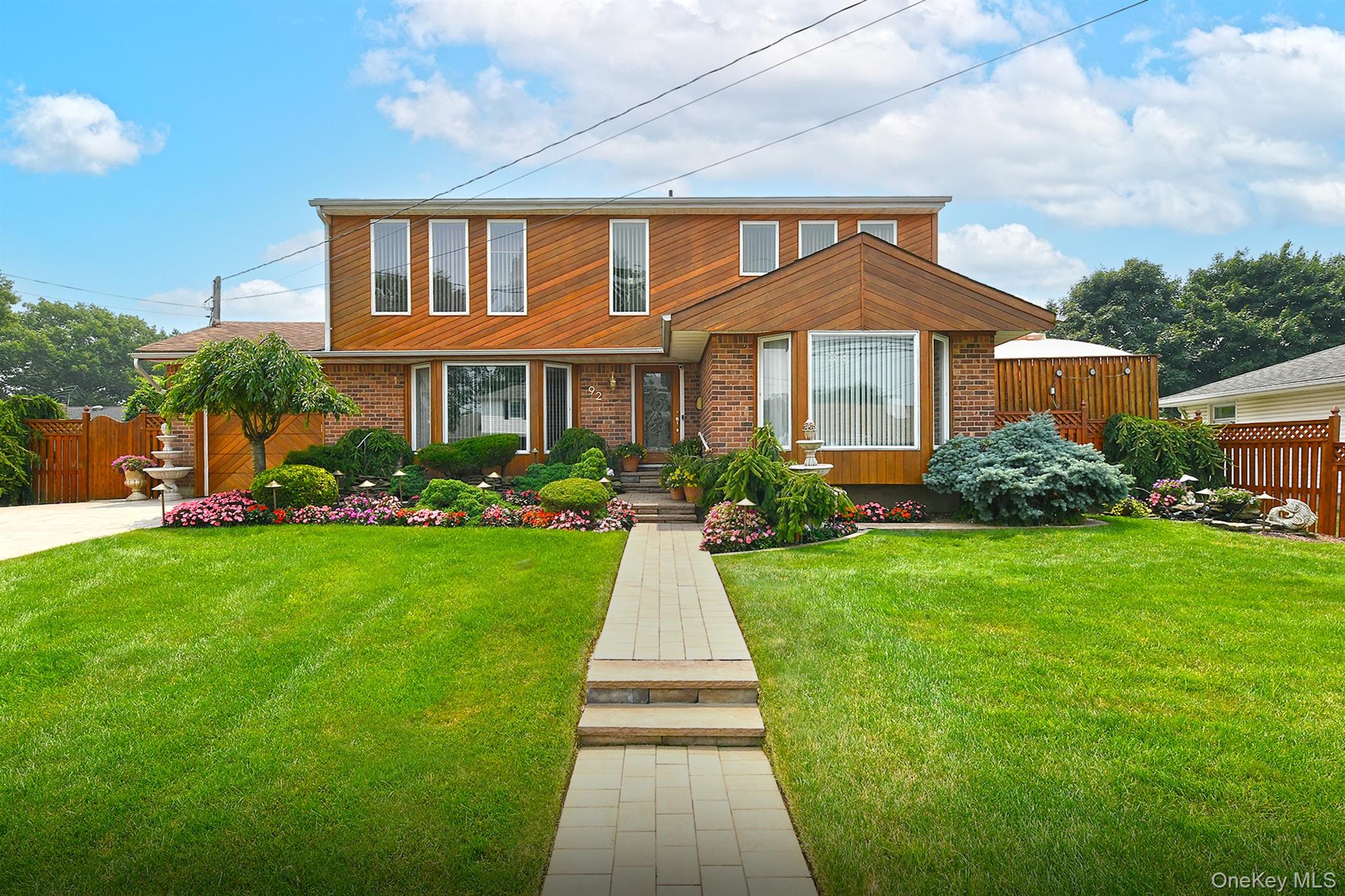 3rd image of 92 Bowling Ln, Babylon, NY 11729 | MLS# 1026144