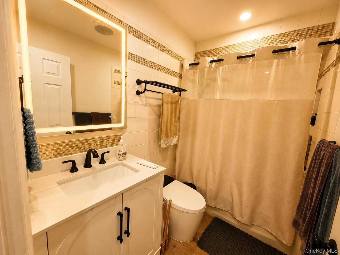 2nd image of 141 Feller Dr, Central Islip, NY 11722
