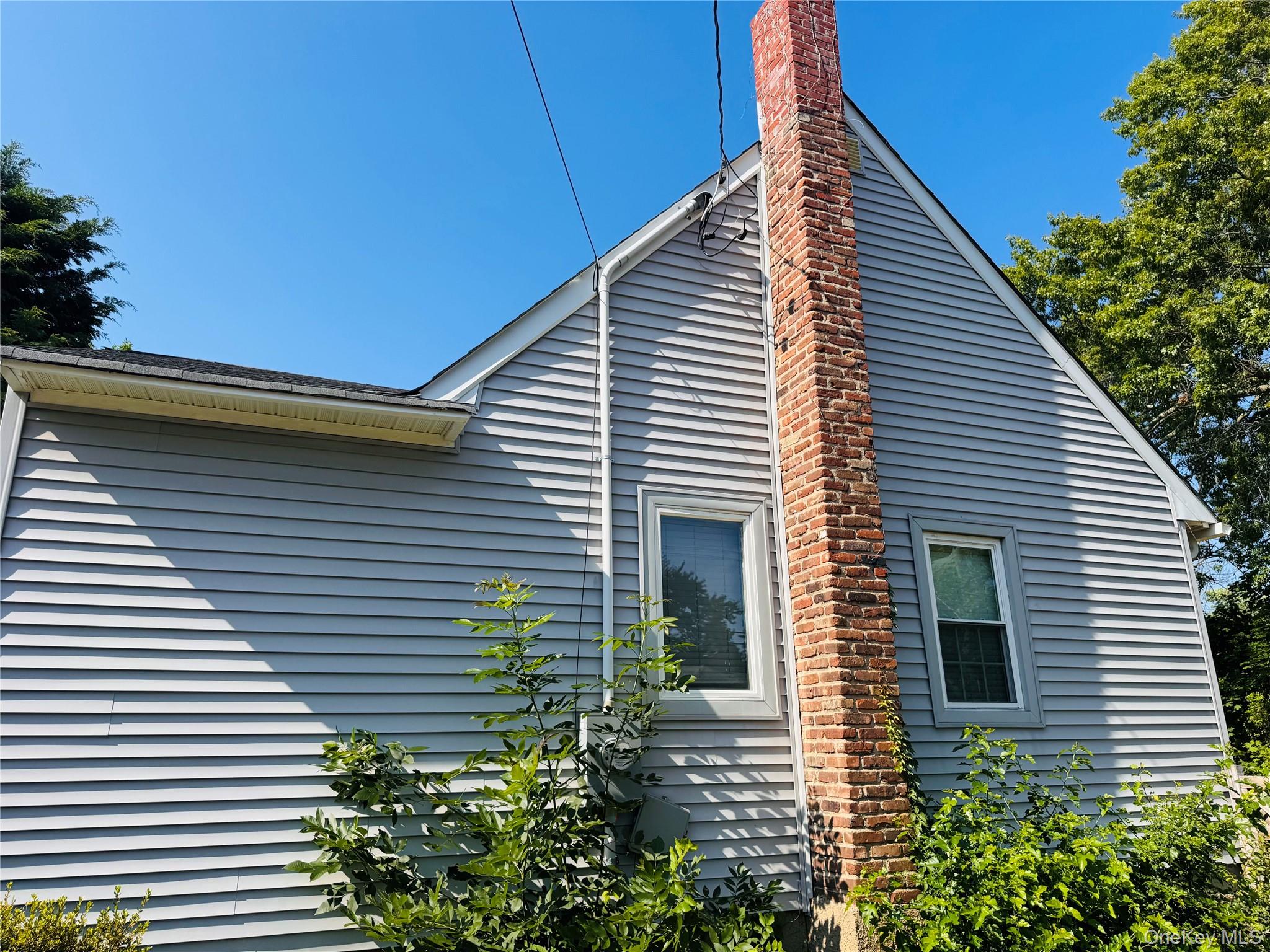 4th image of 561 Center Dyre Ave, Islip, NY 11795 | MLS# 1026261