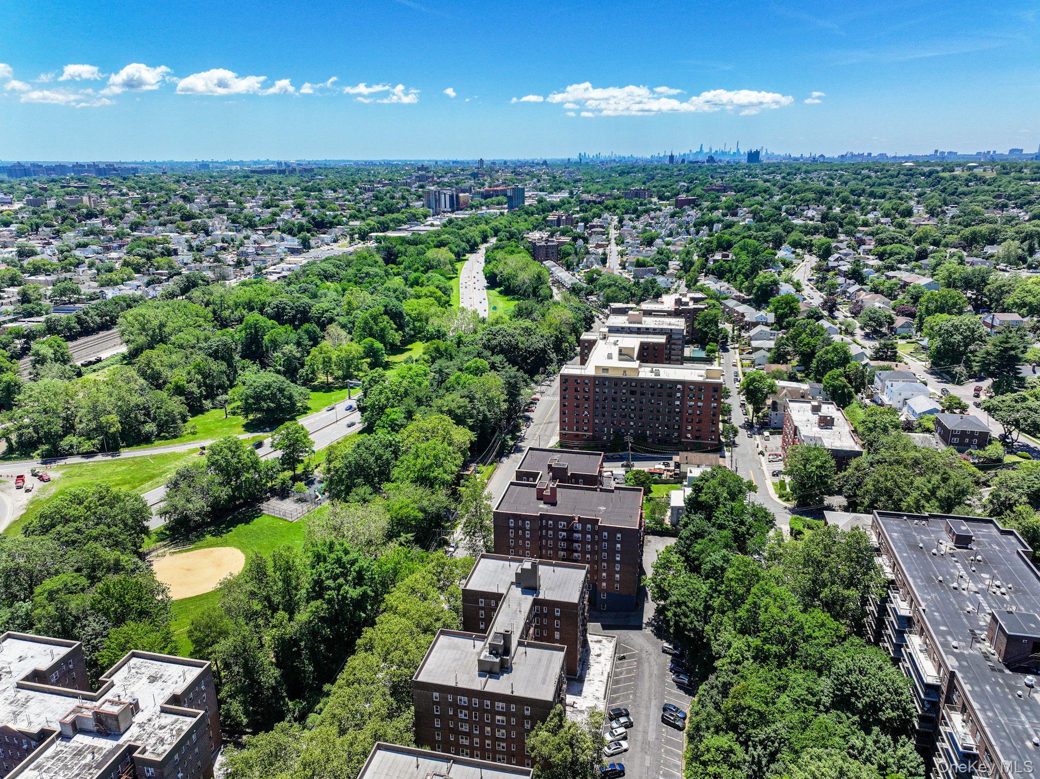 2nd image of 755 Bronx River Rd #4B, Yonkers, NY 10708 | MLS# 1026293