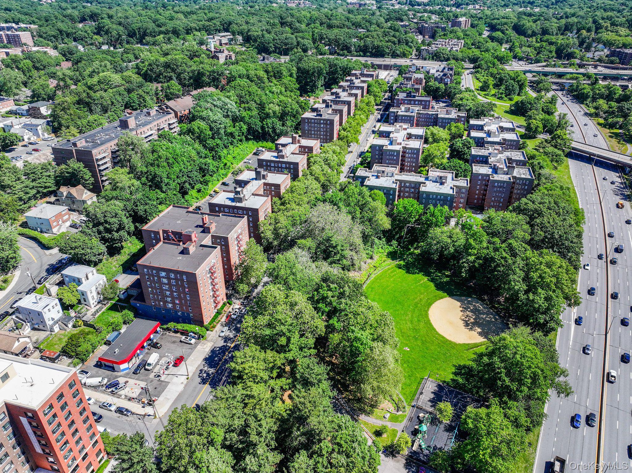 1st image of 755 Bronx River Rd #4B, Yonkers, NY 10708 | MLS# 1026293