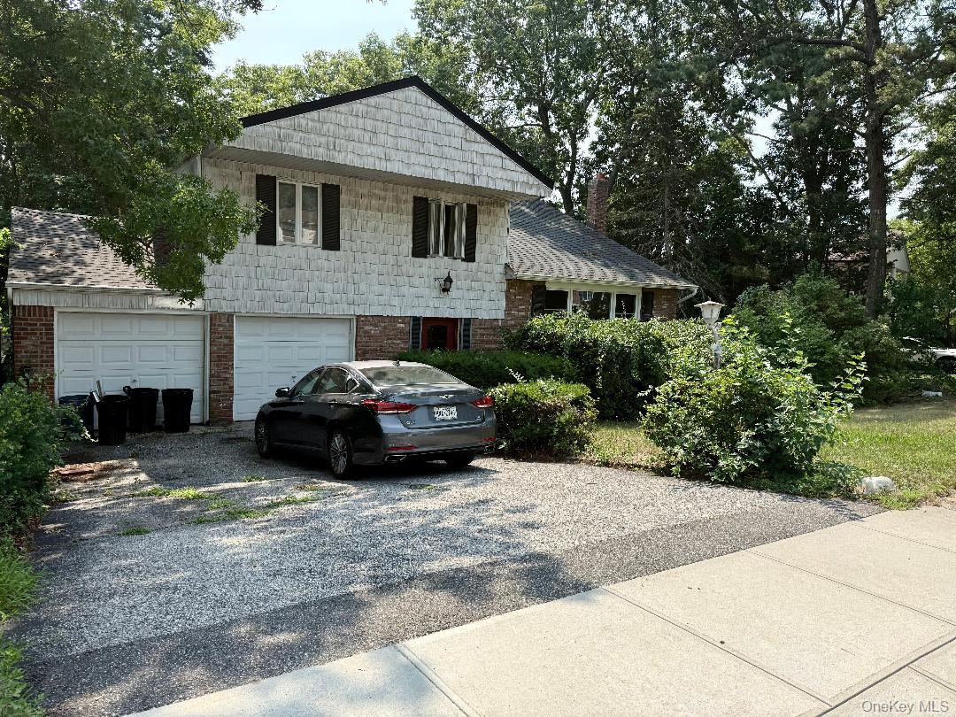 1st image of 39 Willow St, Brookhaven, NY 11784 | MLS# 1026295