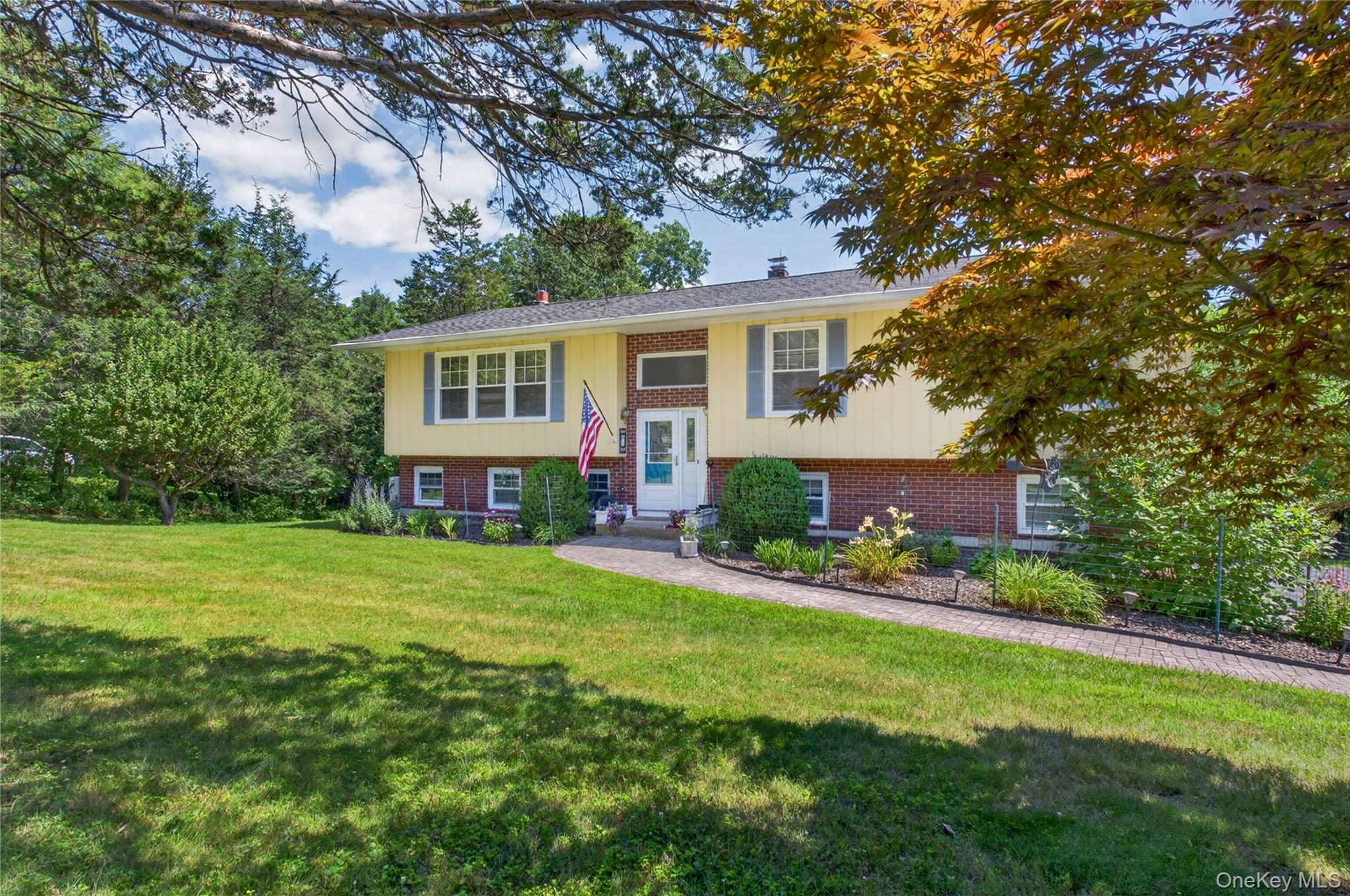 1st image of 6 Gail Ln, Poughquag, NY 12570 | MLS# 1026310