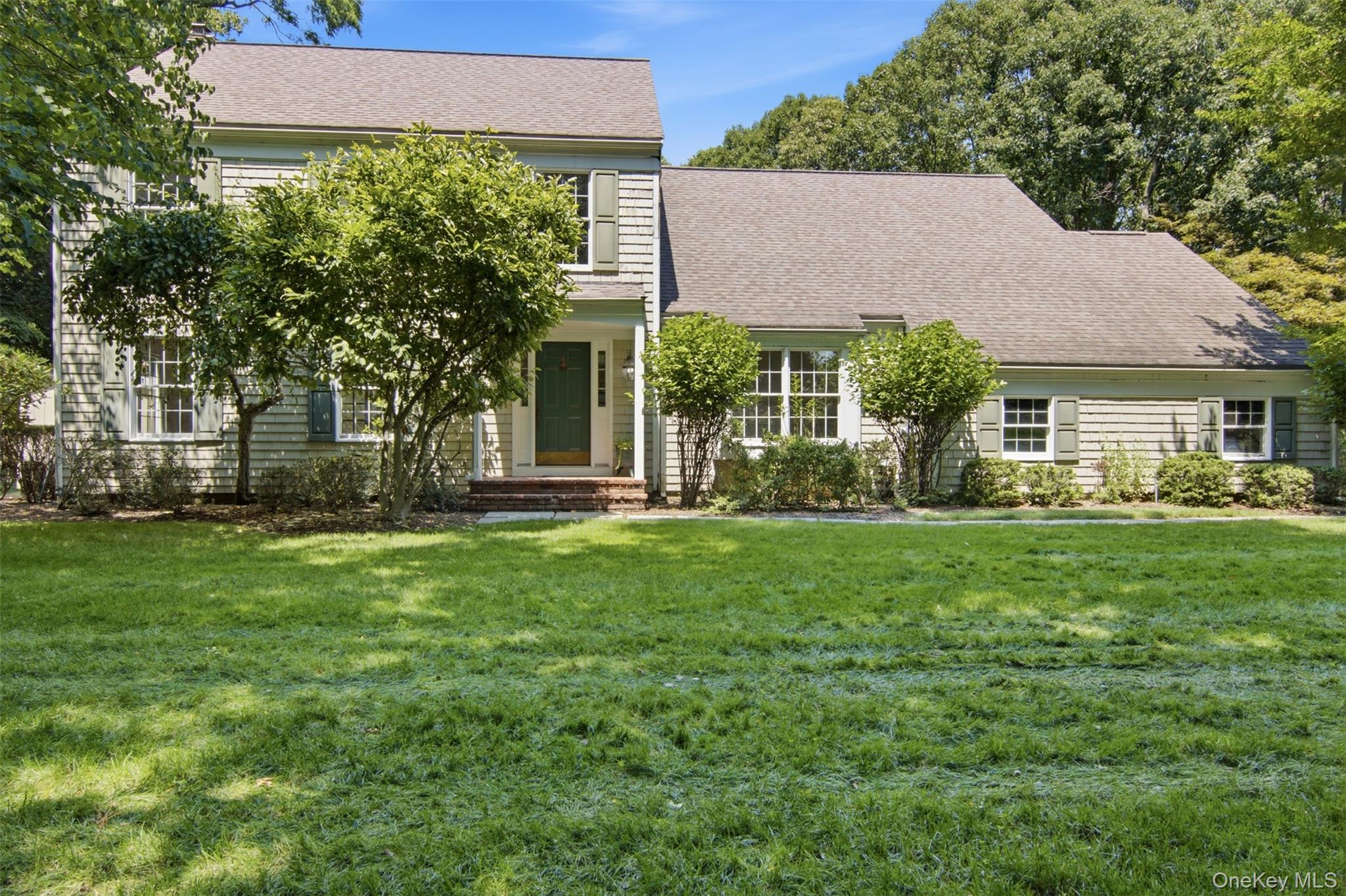 3rd image of 16 Old Field Ln, Brookhaven, NY 11766 | MLS# 1026311