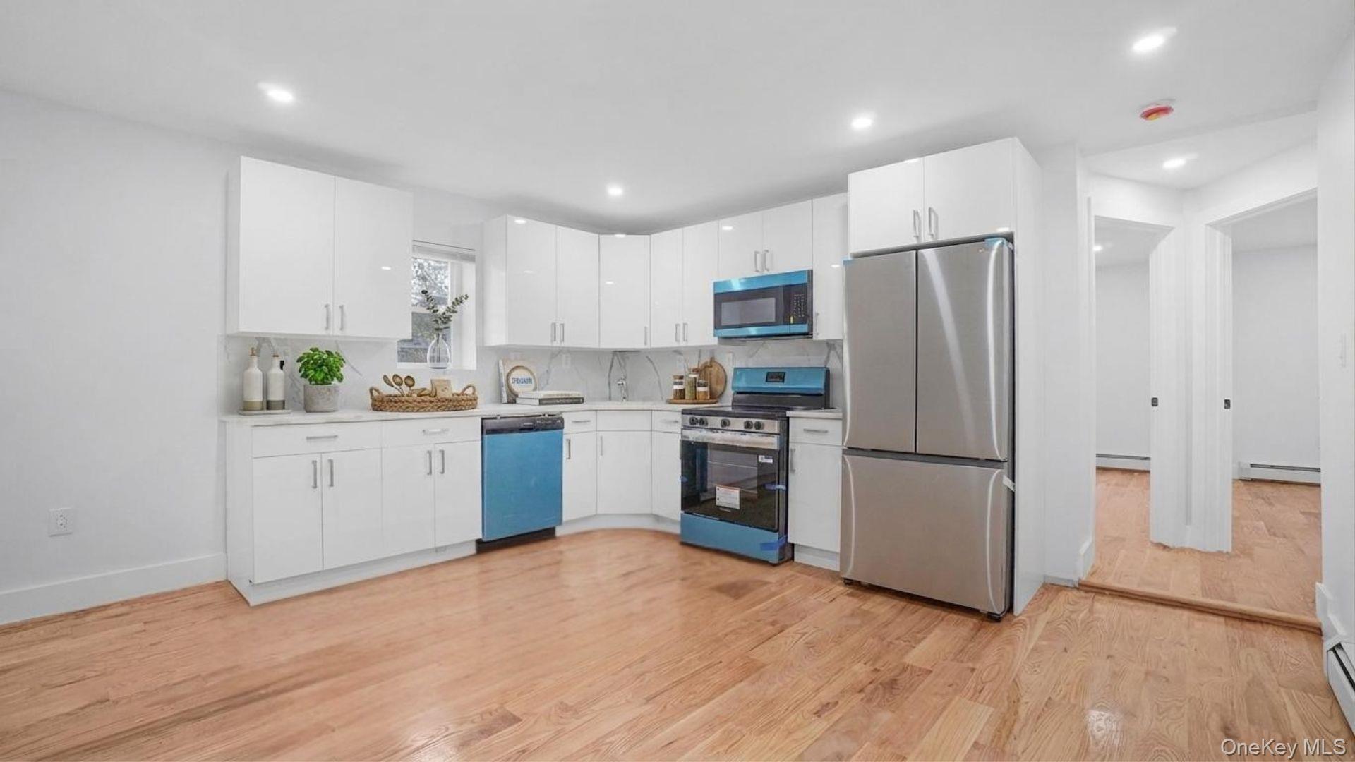 3rd image of 1616 Hammersley Ave, New York, NY 10469 | MLS# 1026313