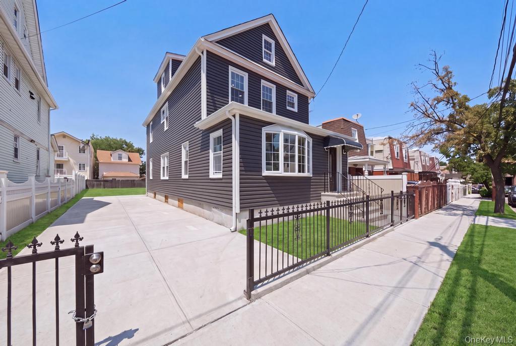 2nd image of 150 29 Yates Rd, Jamaica, NY 11433 | MLS# 1026317