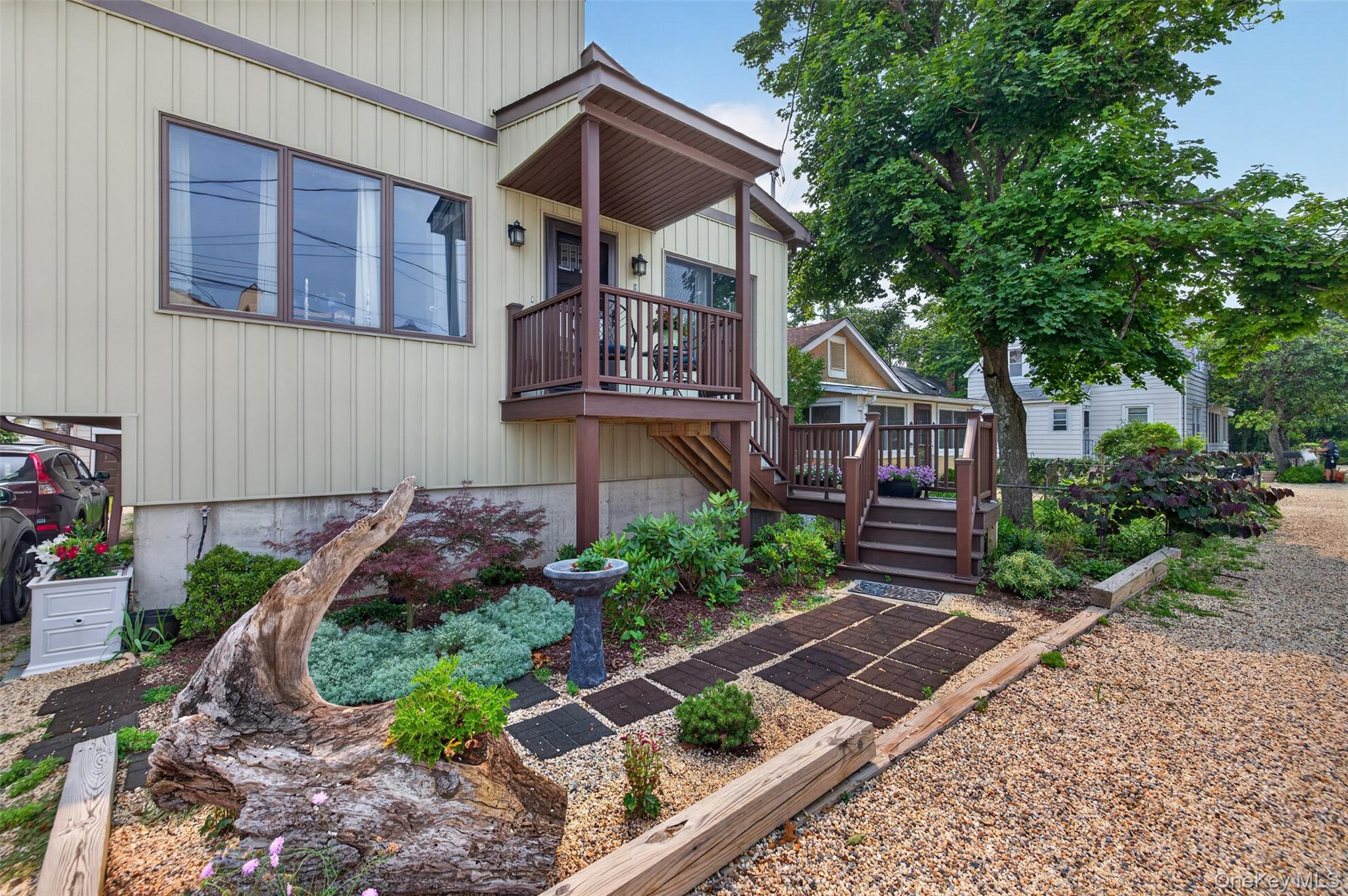 2nd image of 6 Howard Rd, Oyster Bay, NY 11709 | MLS# 1026338