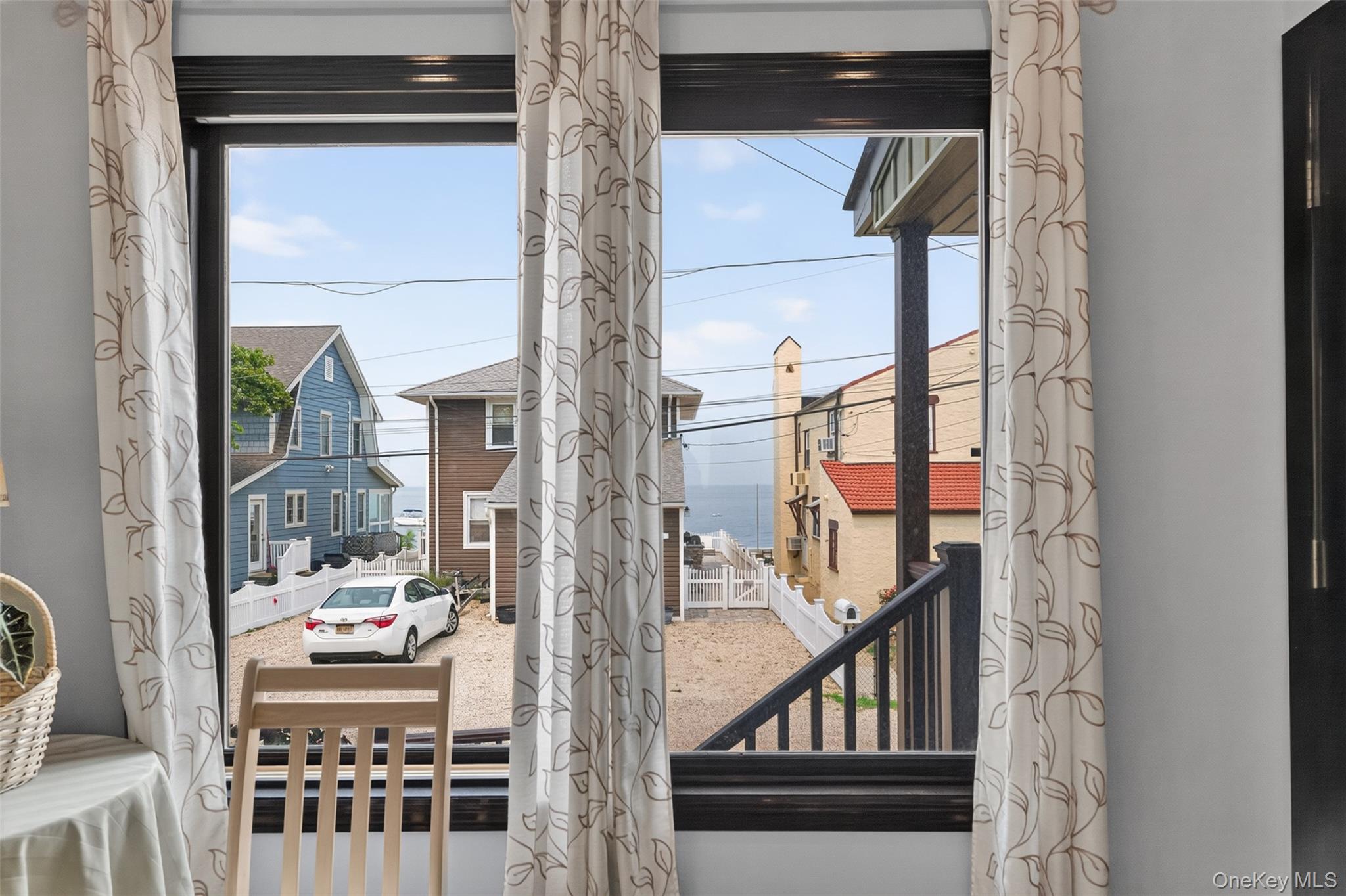 5th image of 6 Howard Rd, Oyster Bay, NY 11709 | MLS# 1026338