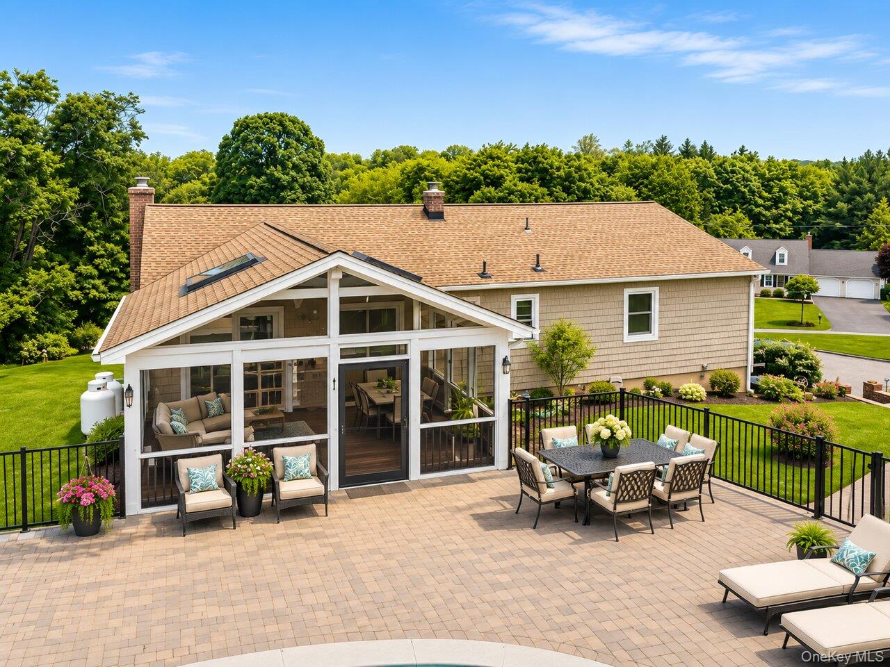 2nd image of 4 Shana Ln, Carmel, NY 10541 | MLS# 1026345