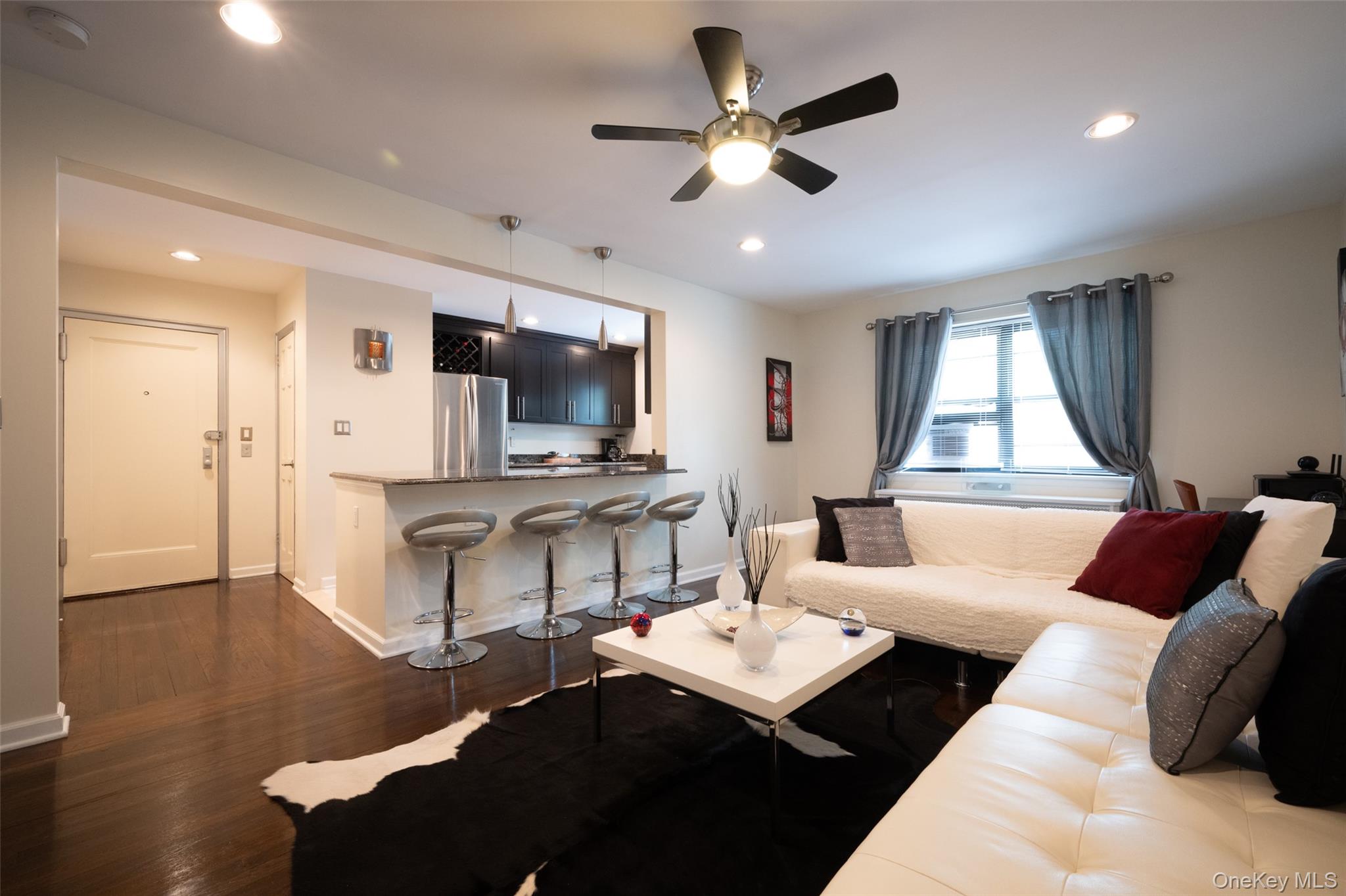 5th image of 62 Manchester Rd, Eastchester, NY 10709