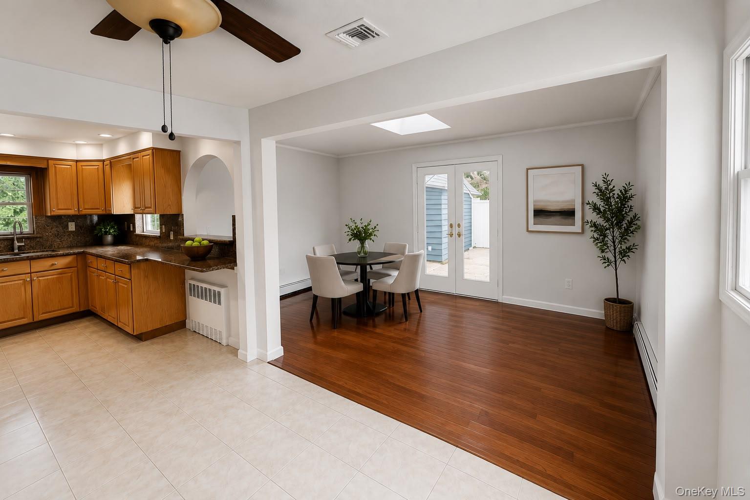 5th image of 51 E Hollywood Ave, Babylon, NY 11757 | MLS# 1026358