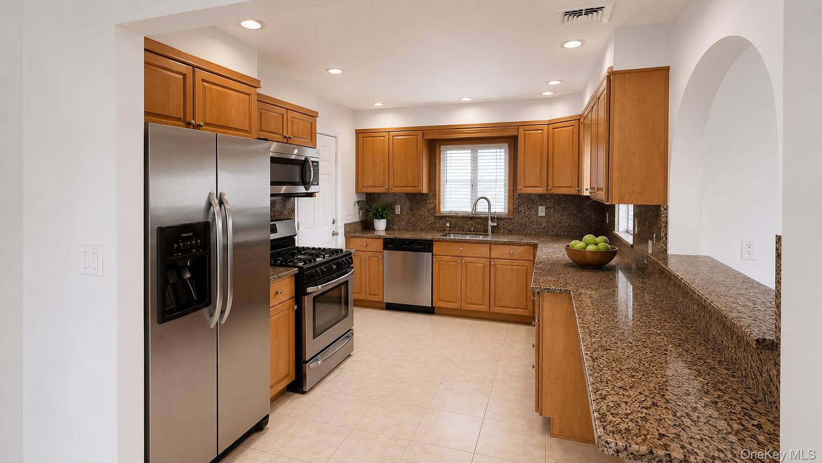 2nd image of 51 E Hollywood Ave, Babylon, NY 11757 | MLS# 1026358