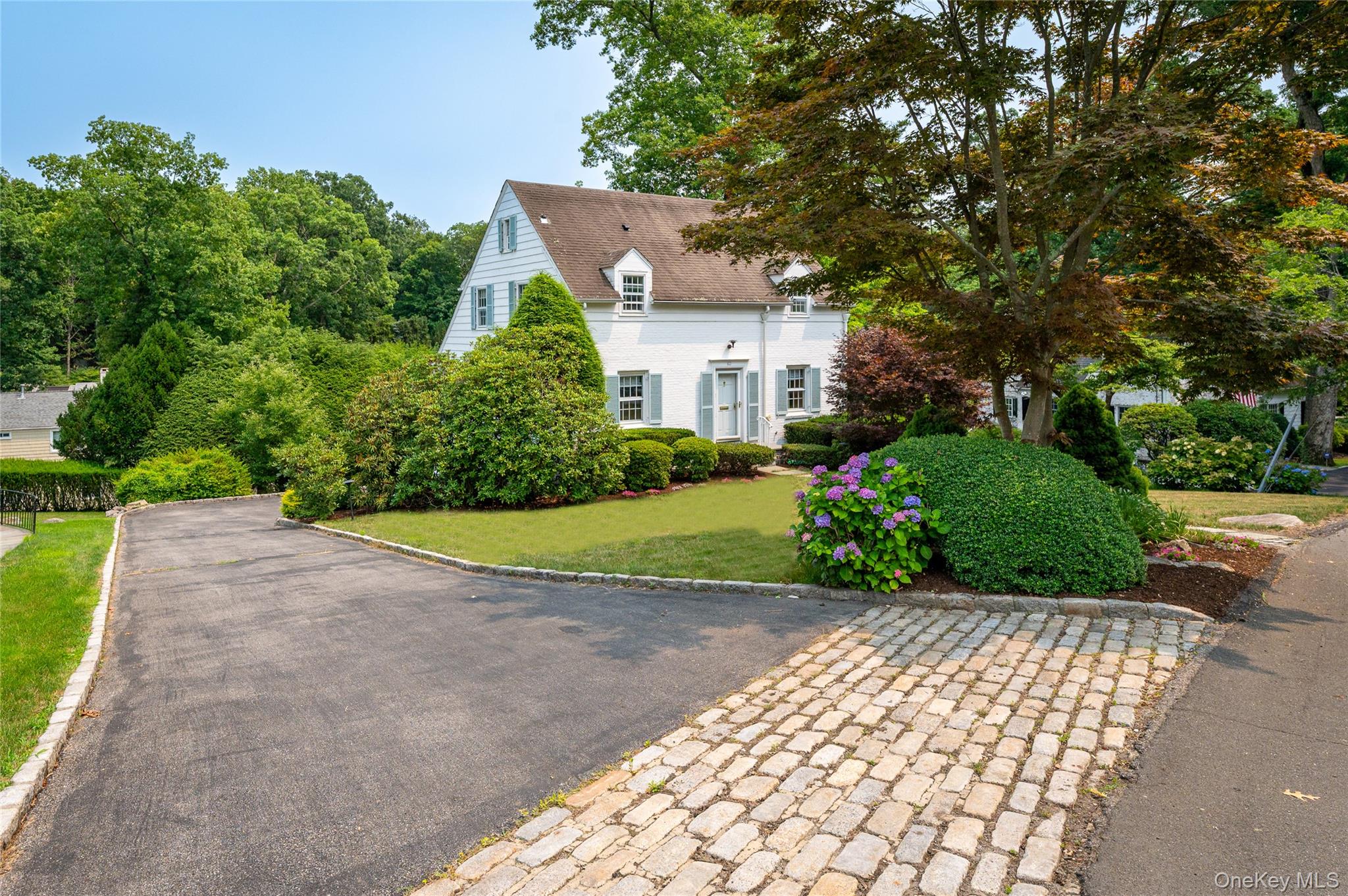 2nd image of 21 Braxmar Dr S Braxmar, Harrison, NY 10528 | MLS# 1026359